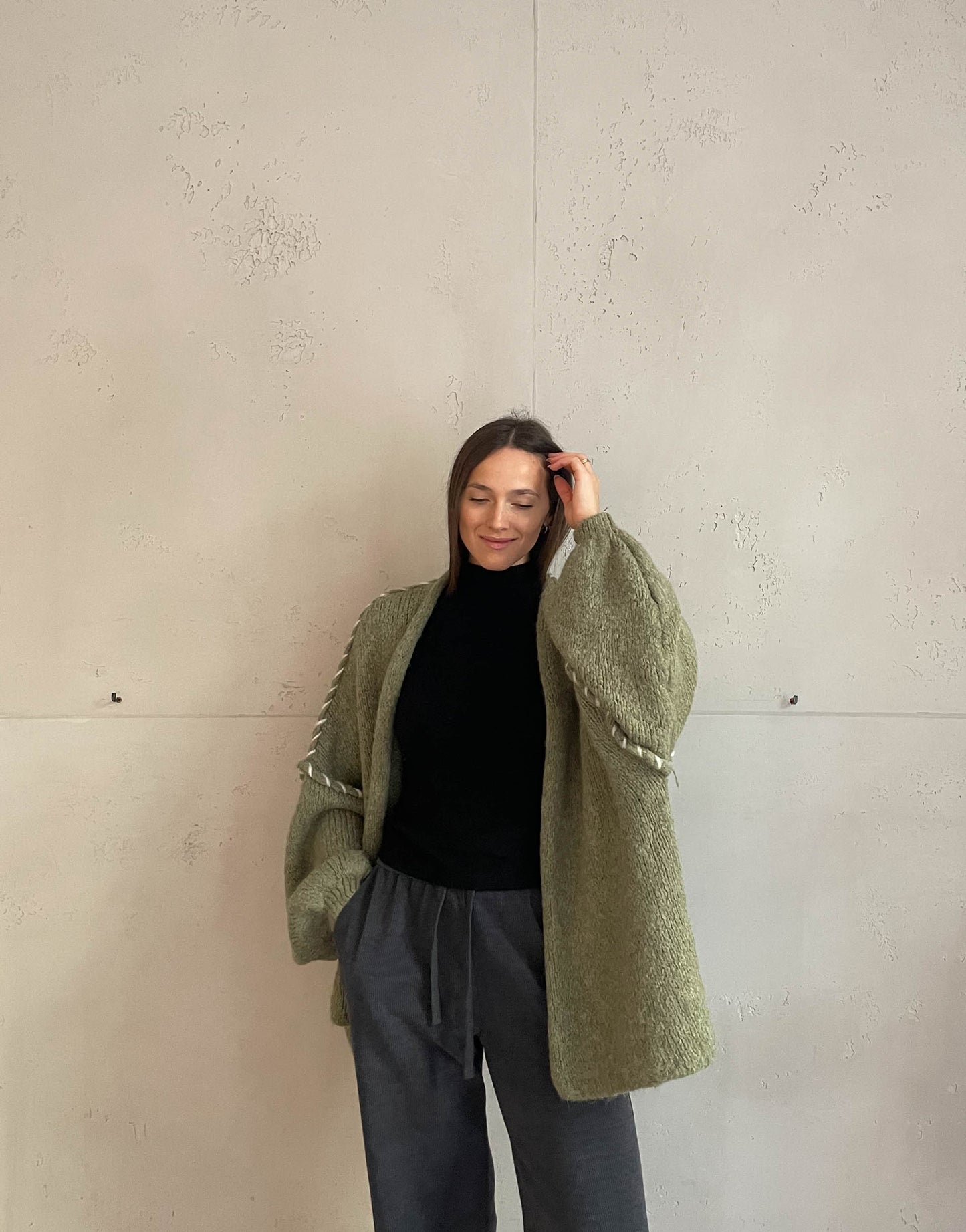 Oversize Strickjacke mit abgesetzter Aussennaht