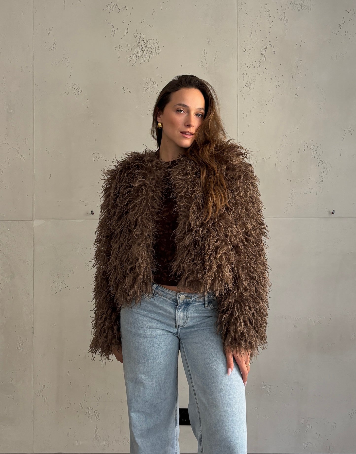 Fluffy Felljacke – kurz geschnittene Kunstfelljacke