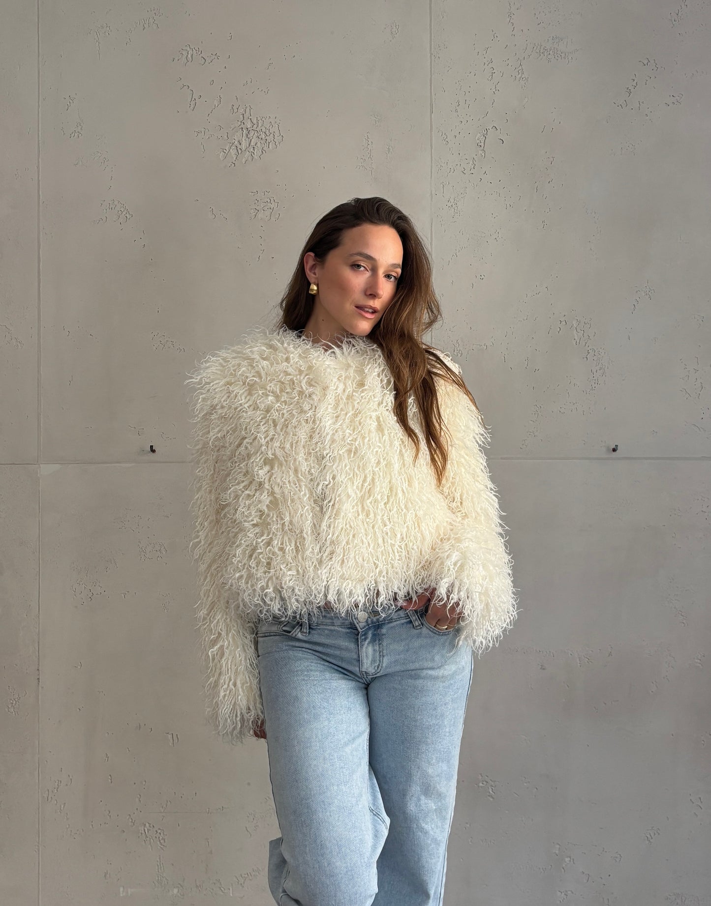 Fluffy Felljacke – kurz geschnittene Kunstfelljacke