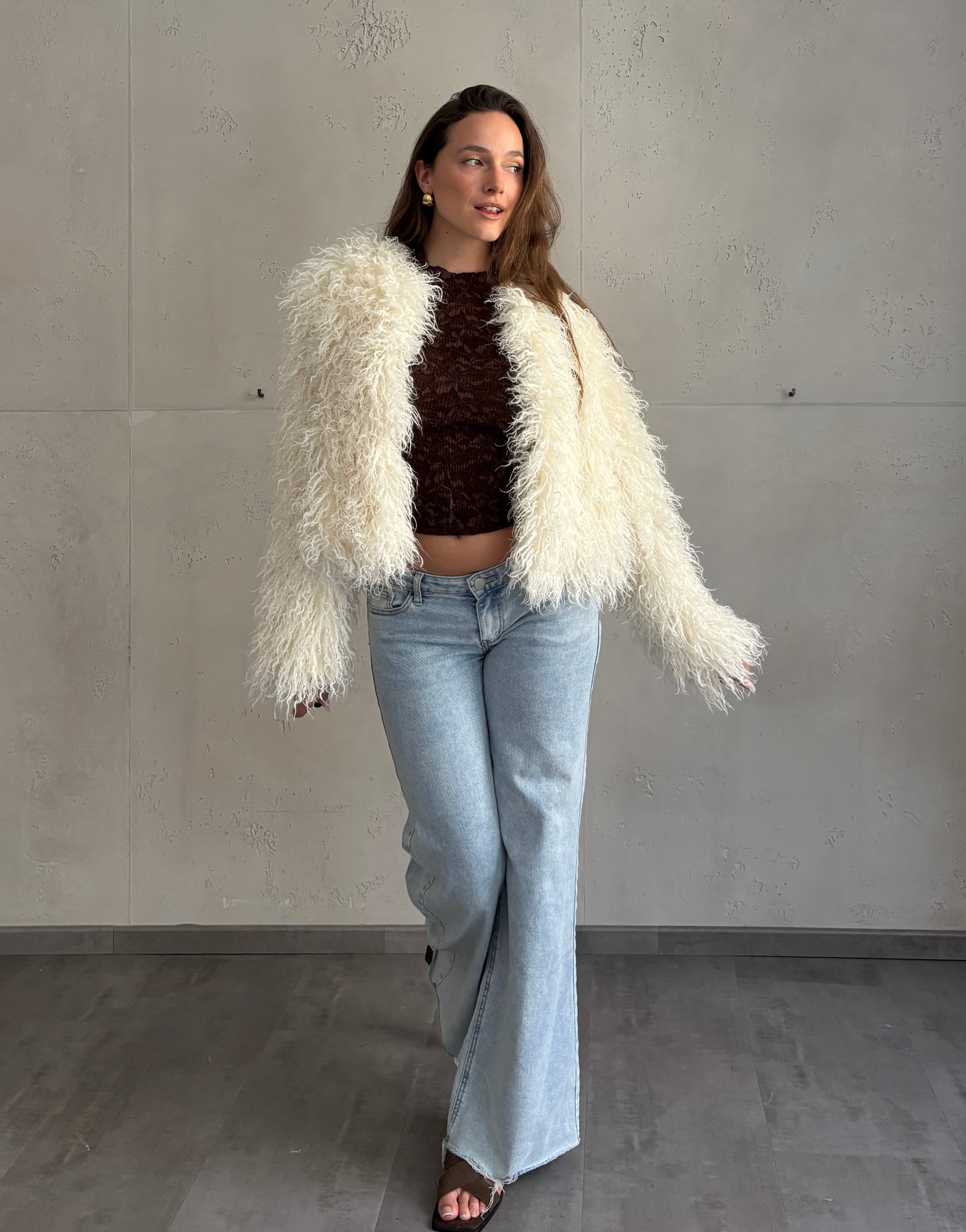 Fluffy Felljacke – kurz geschnittene Kunstfelljacke