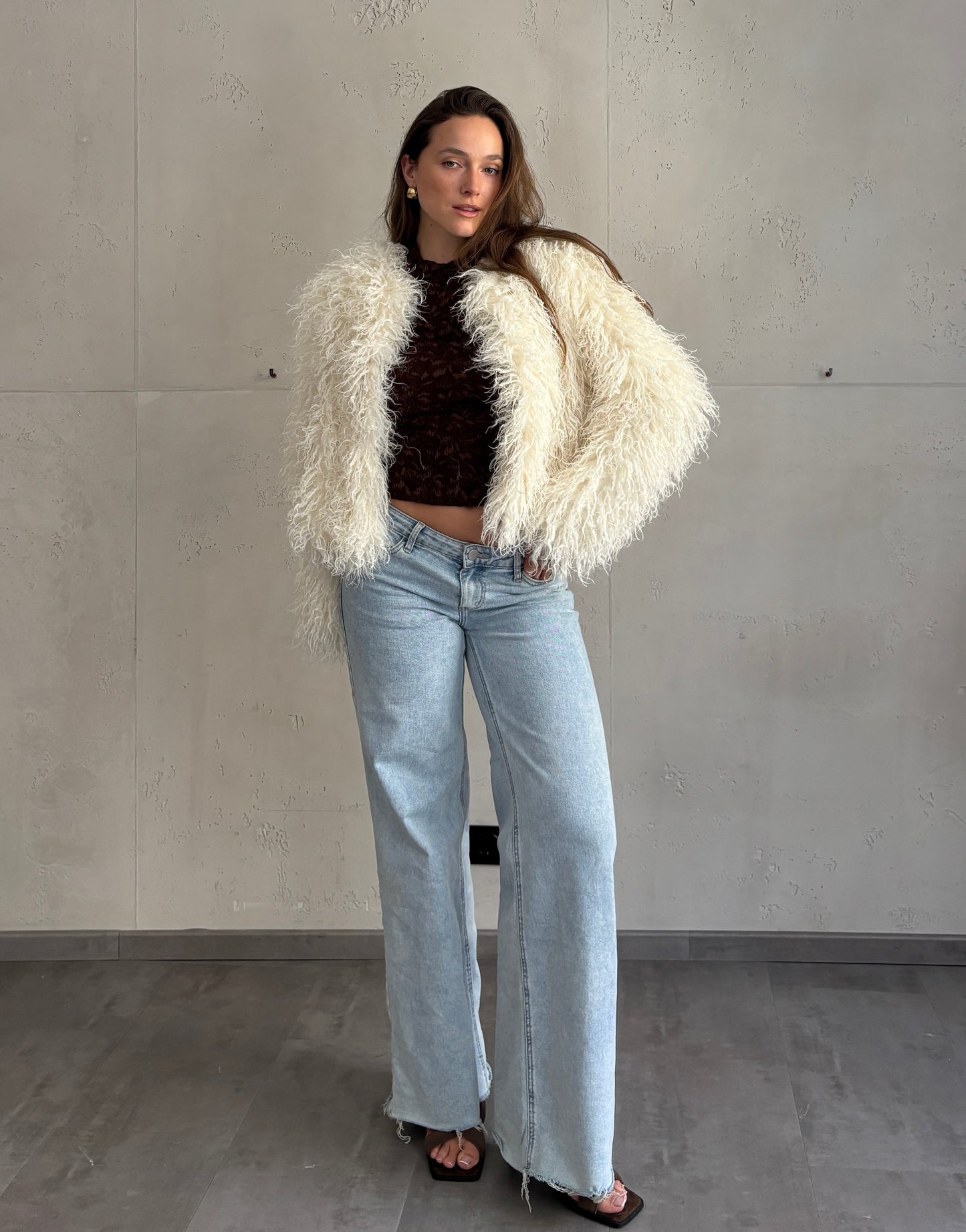 Fluffy Felljacke – kurz geschnittene Kunstfelljacke