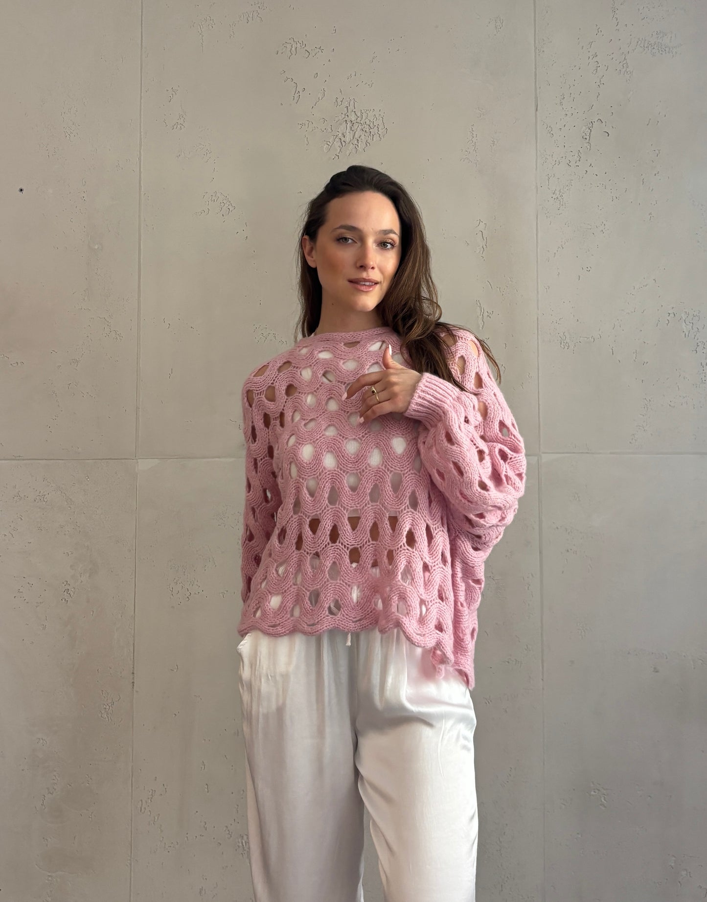 Lochdesign Pulli
