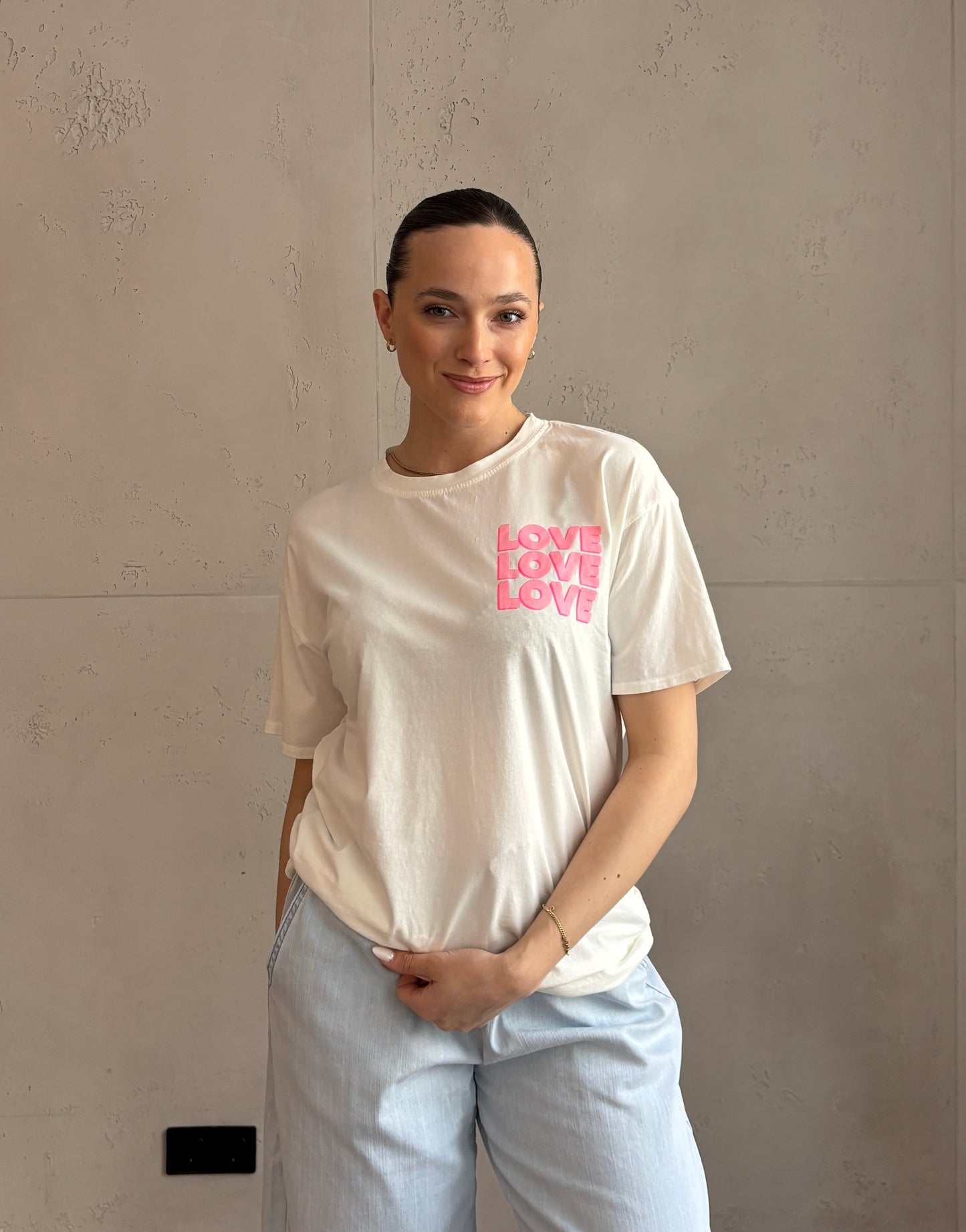 T-Shirt mit Love Print