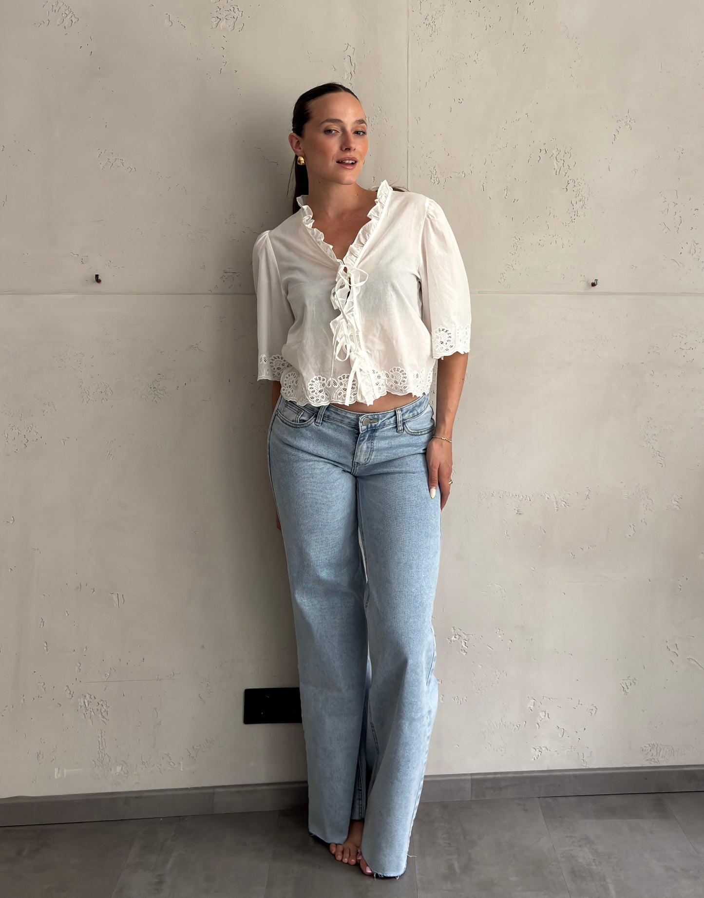 Low Waist Wide Leg Jeans