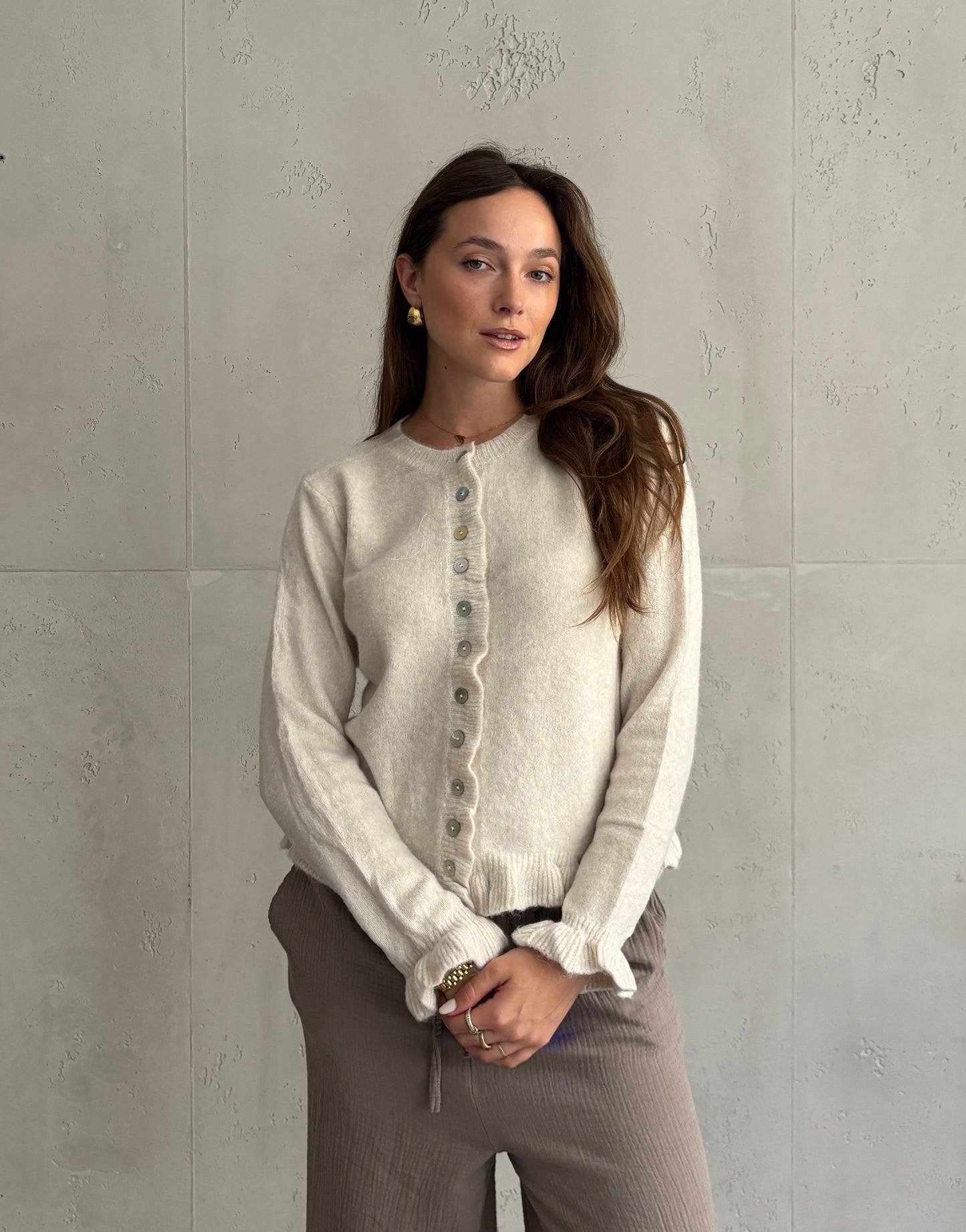 Rüschen-Strickjacke