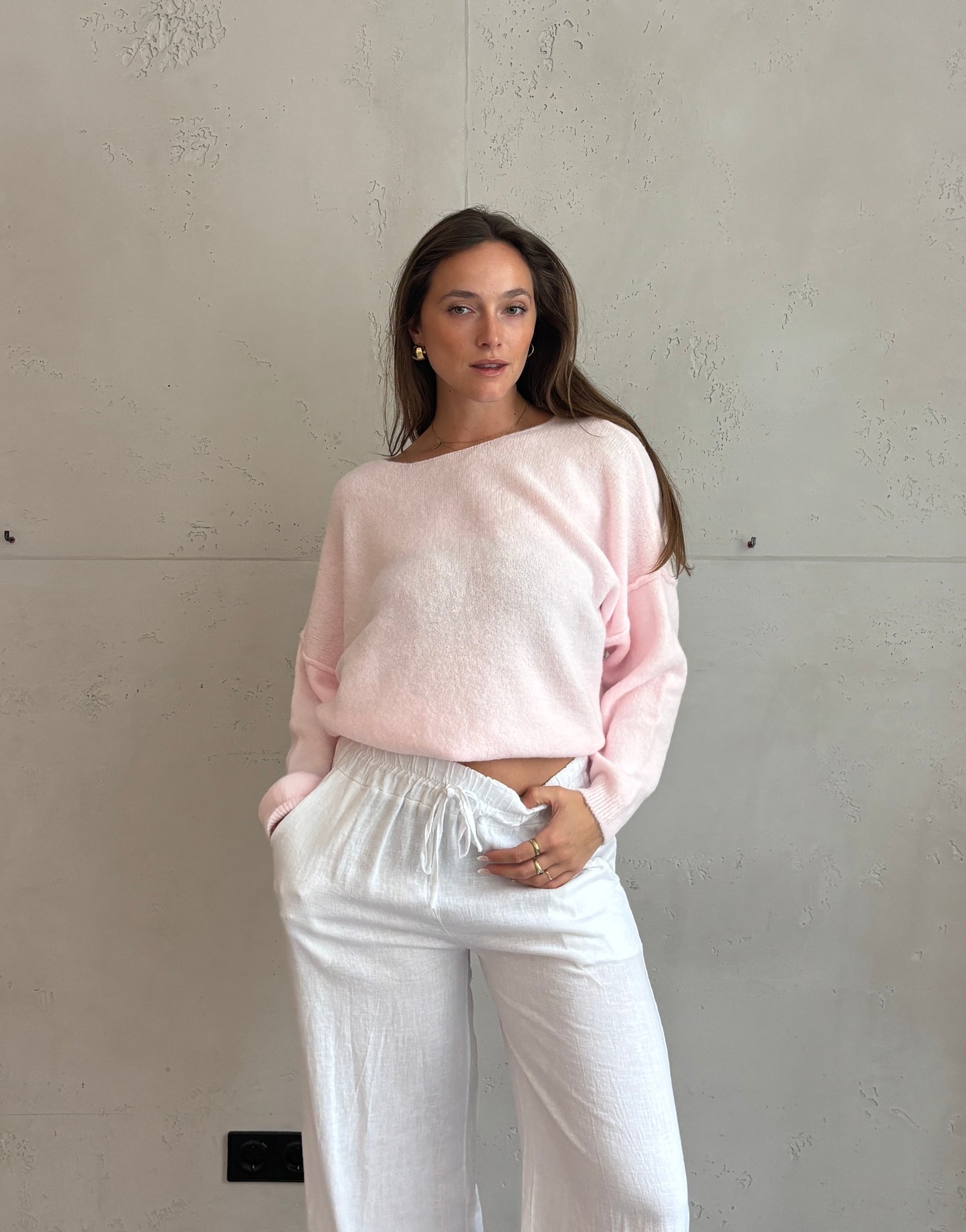 Weicher Switch Pullover mit dezenter Außennaht