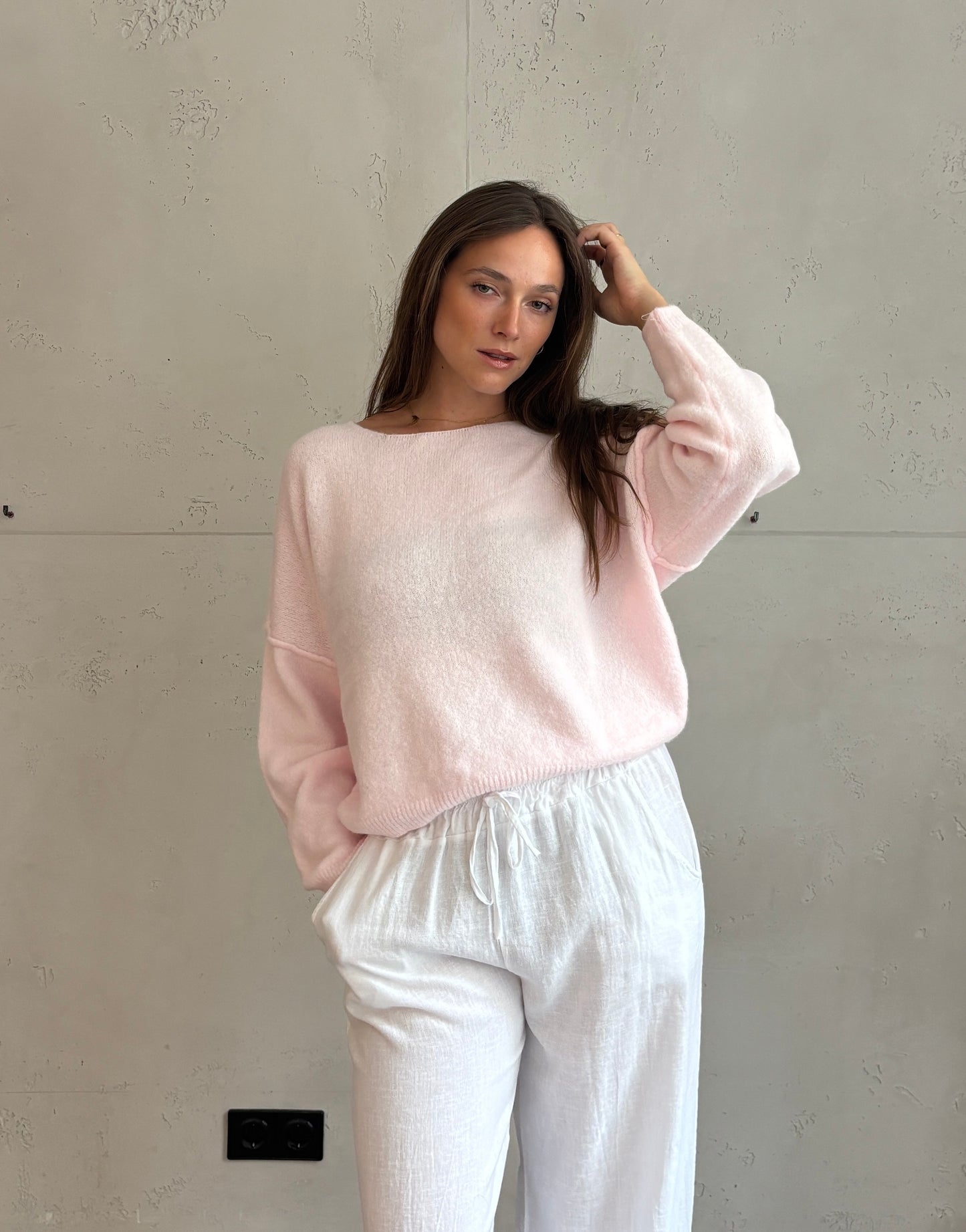 Weicher Switch Pullover mit dezenter Außennaht