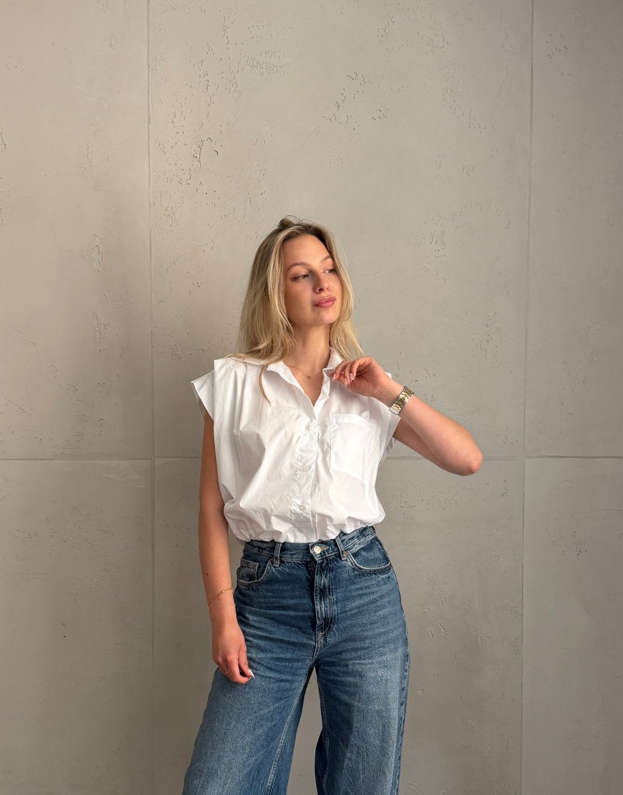 Ärmellose Hemdbluse mit Gummizug & Brusttasche – 100% Baumwolle - Switch - Fashion