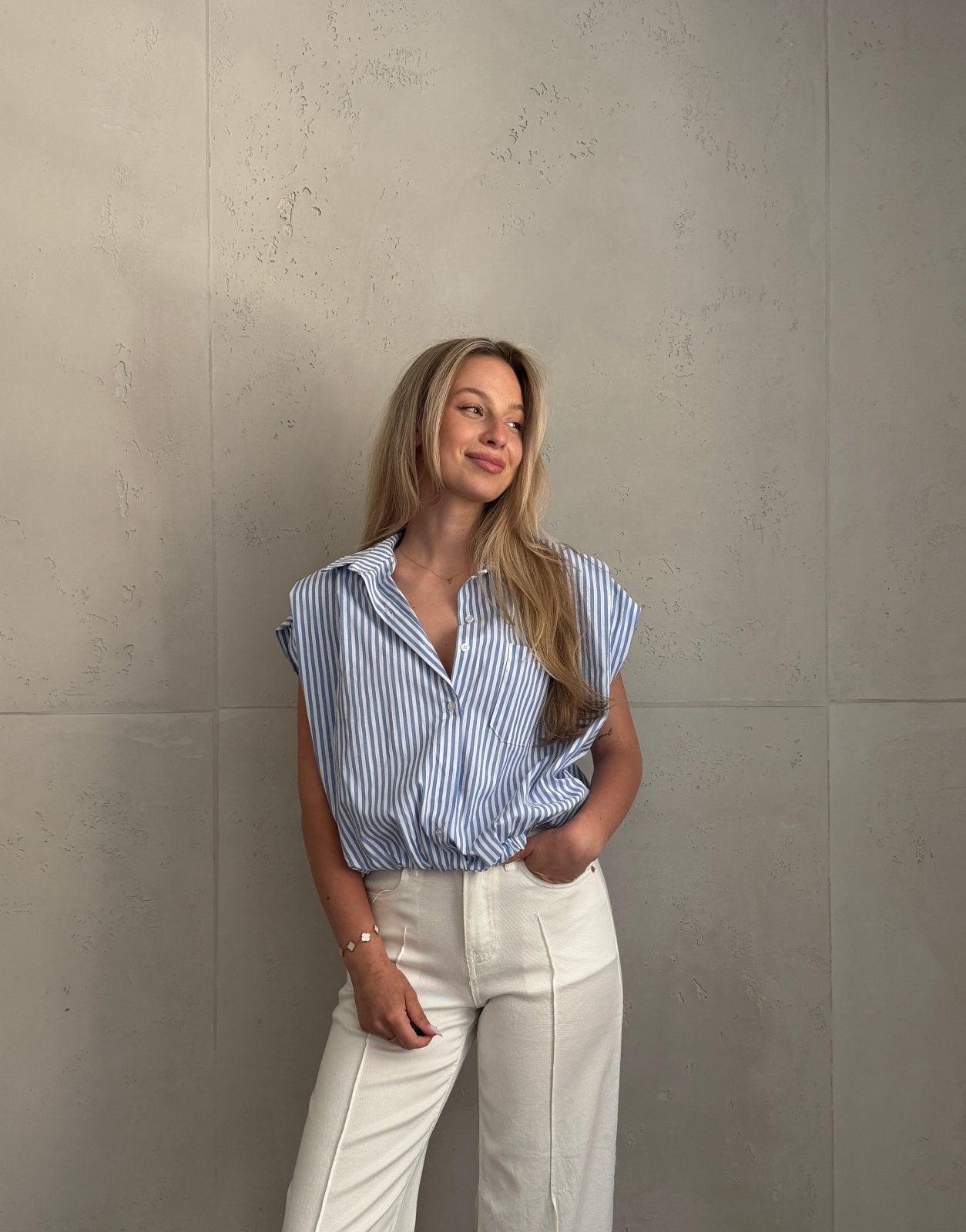 Ärmellose Hemdbluse mit Streifen & Gummizug – 100% Baumwolle - Switch - Fashion