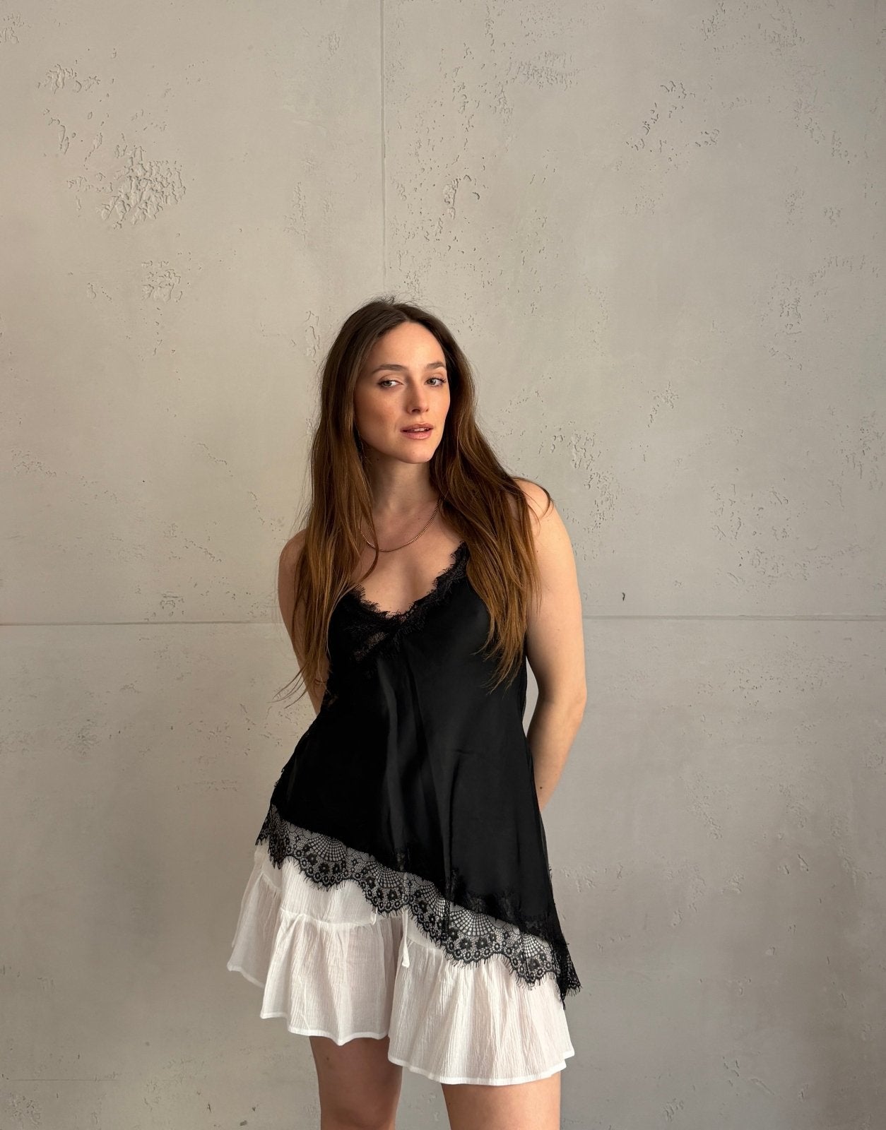 Asymmetrisches Spitzentop aus Seiden - Mix - Switch - Fashion