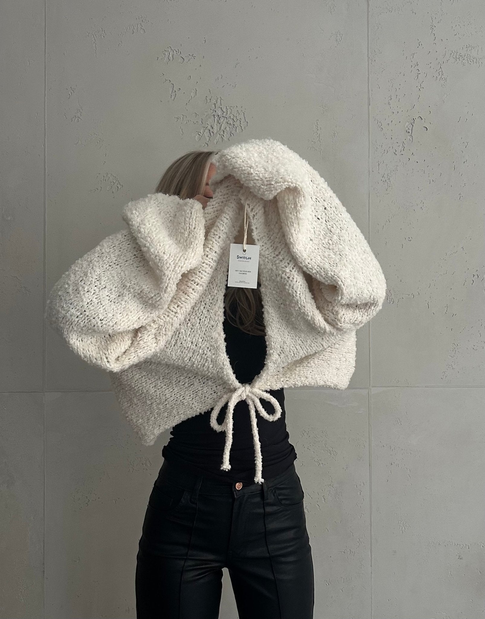 Bouclé Strickjacke mit Schleife - Switch - Fashion