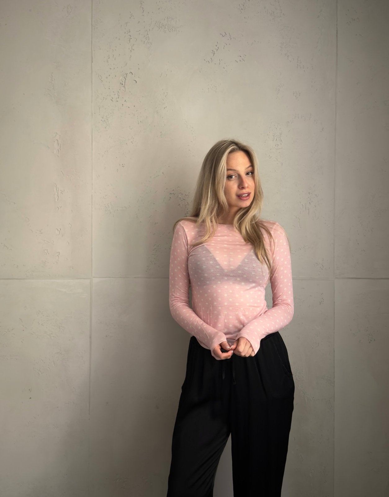 Cashmere Blend Longsleeve mit Punkten – Leicht transparent, unvergleichbar soft - Switch - Fashion