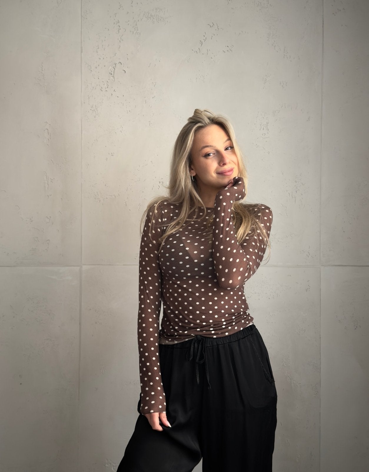 Cashmere Blend Longsleeve mit Punkten – Leicht transparent, unvergleichbar soft - Switch - Fashion