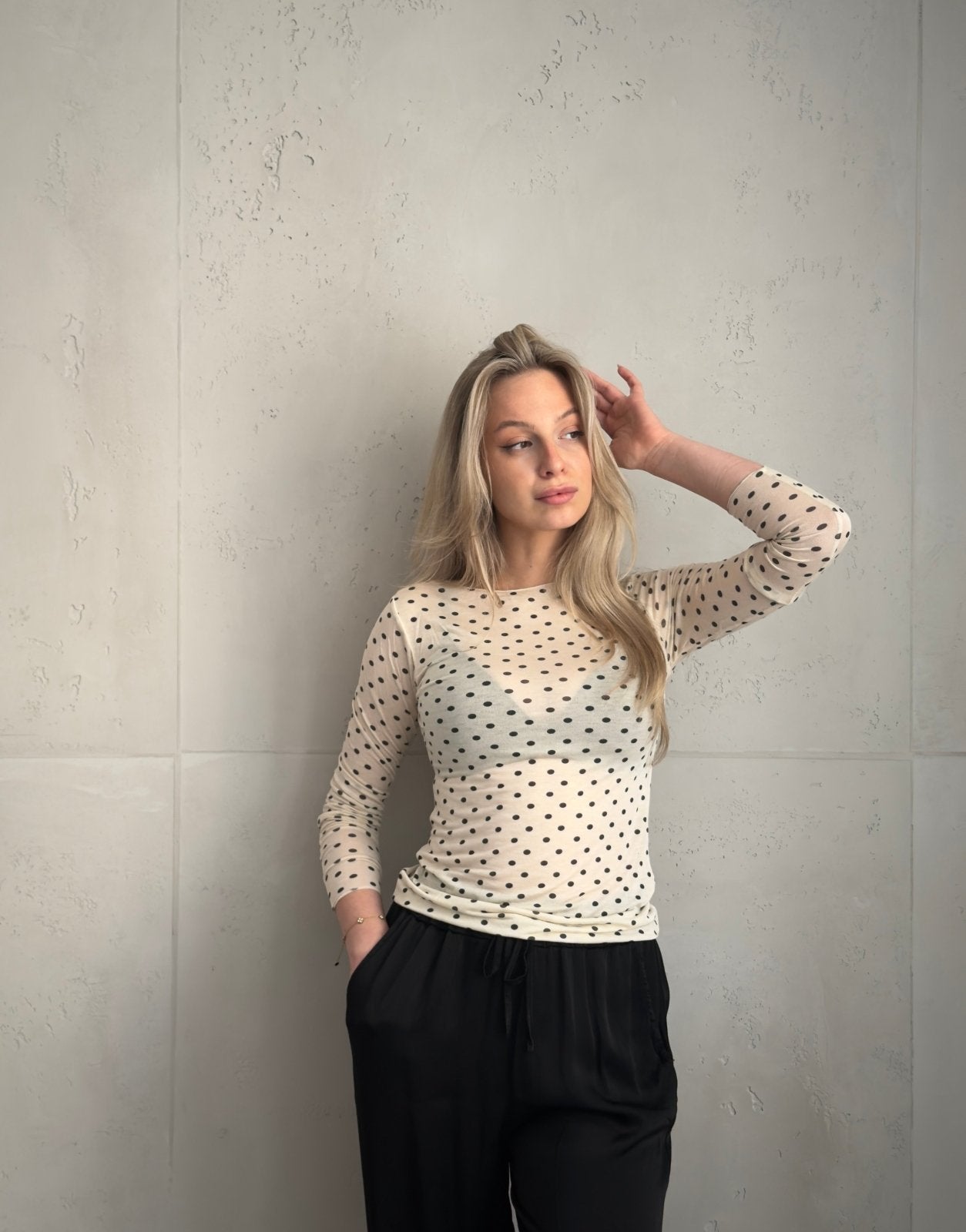Cashmere Blend Longsleeve mit Punkten – Leicht transparent, unvergleichbar soft - Switch - Fashion