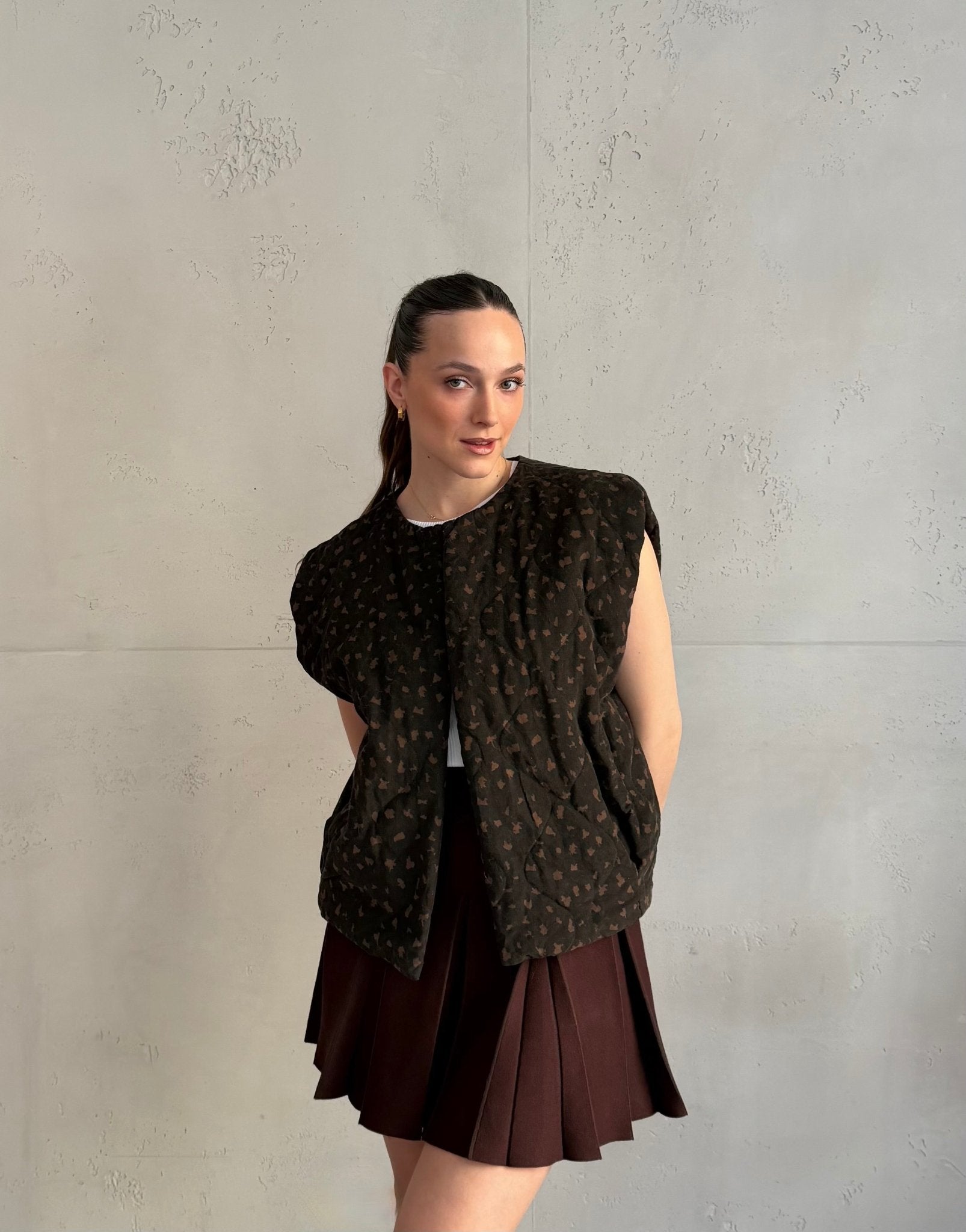 Cord - Weste mit Leo - Print und Seitentaschen - Switch - Fashion