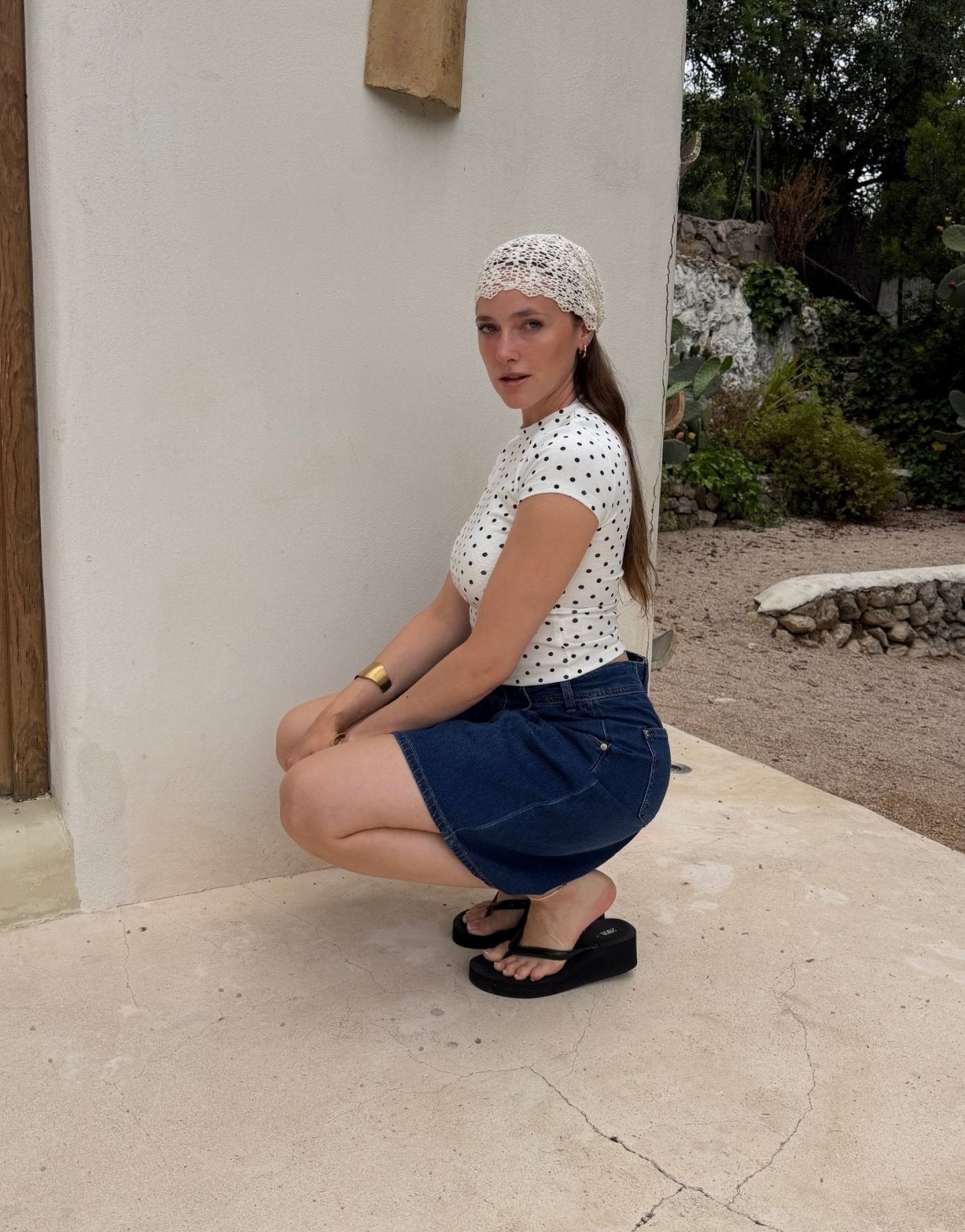 Denim Bermuda Shorts – Wide Fit, Bundfalte, Mittelblau - Switch-Fashion