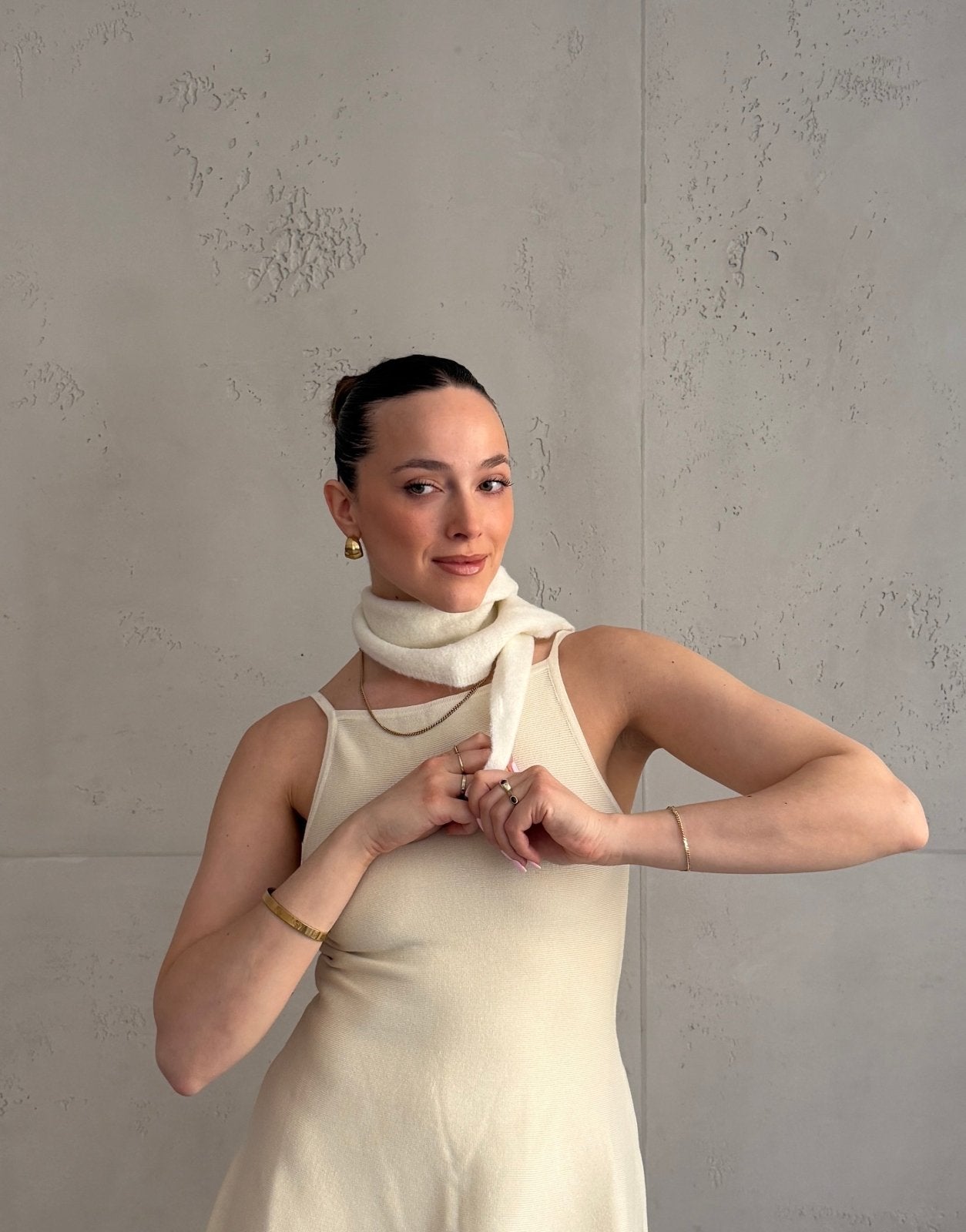 Dünner Dreiecksschal im Uni - Look – Viskose - Woll - Mix - Switch - Fashion