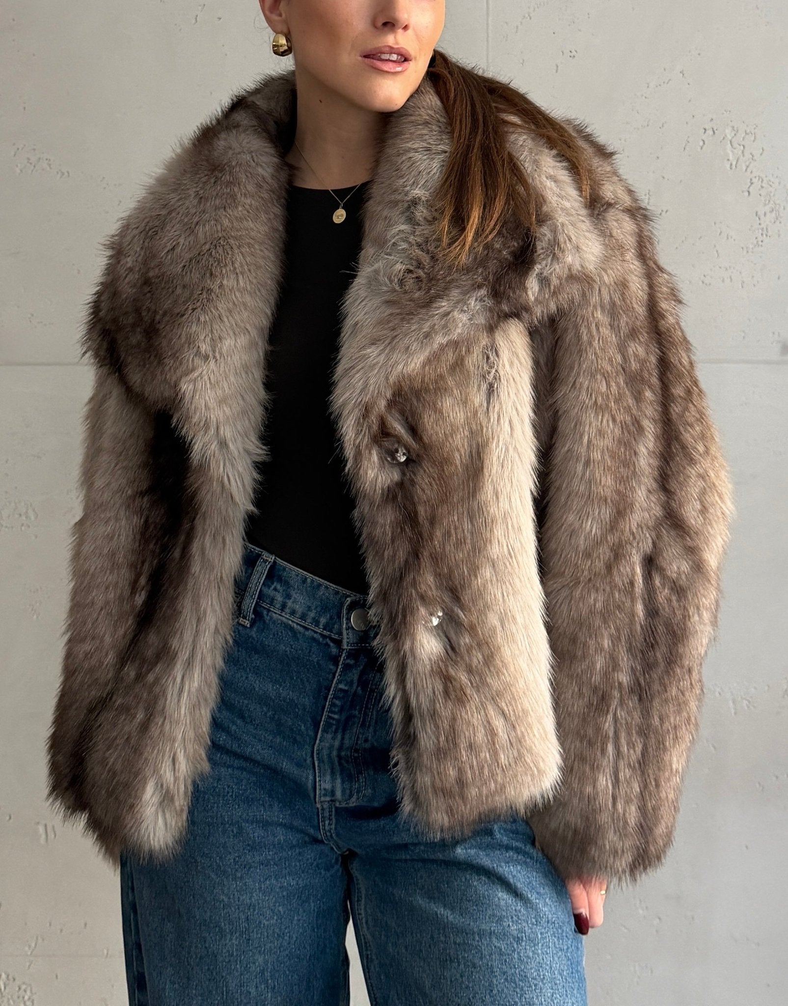 Fake Fur Jacke mit Druckknöpfen - Switch - Fashion