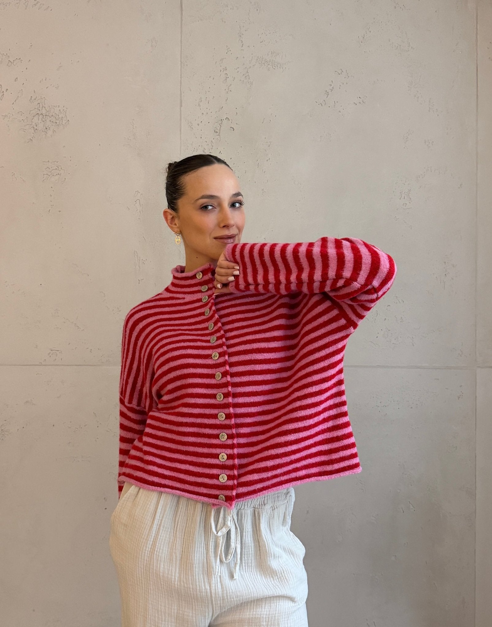 Gestreifte Strickjacke mit Stehkragen & Knöpfen - Switch - Fashion