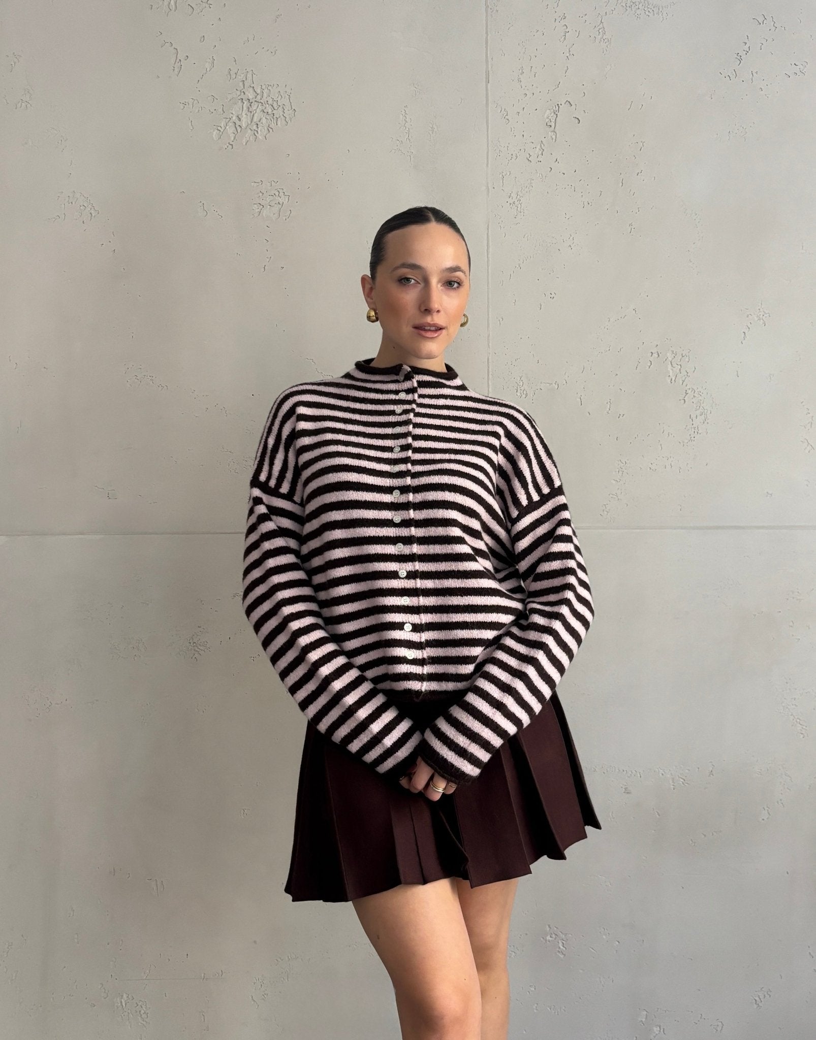 Gestreifte Strickjacke mit Stehkragen & Knöpfen - Switch - Fashion