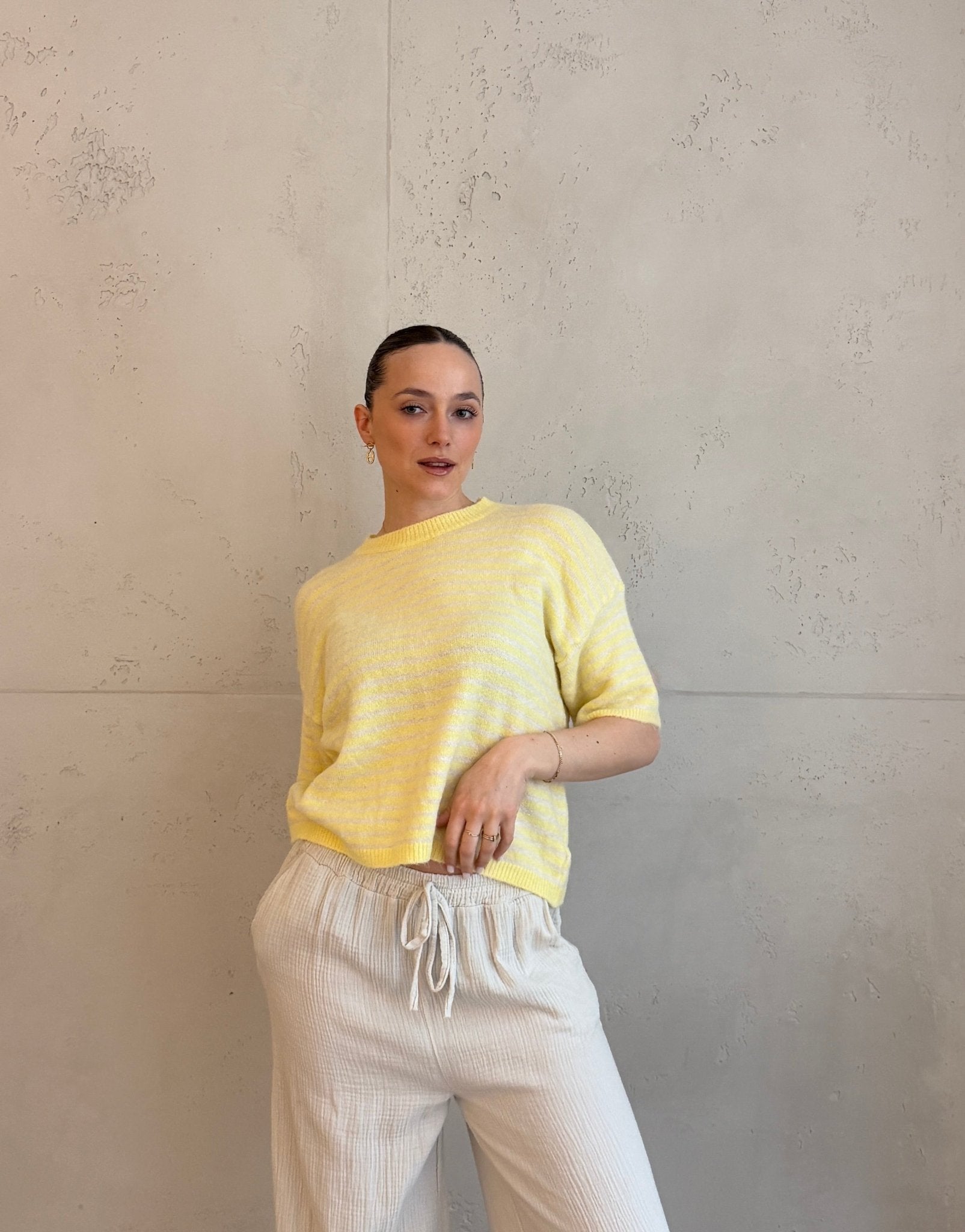 Gestreifter Kurzarm Pullover - Switch - Fashion