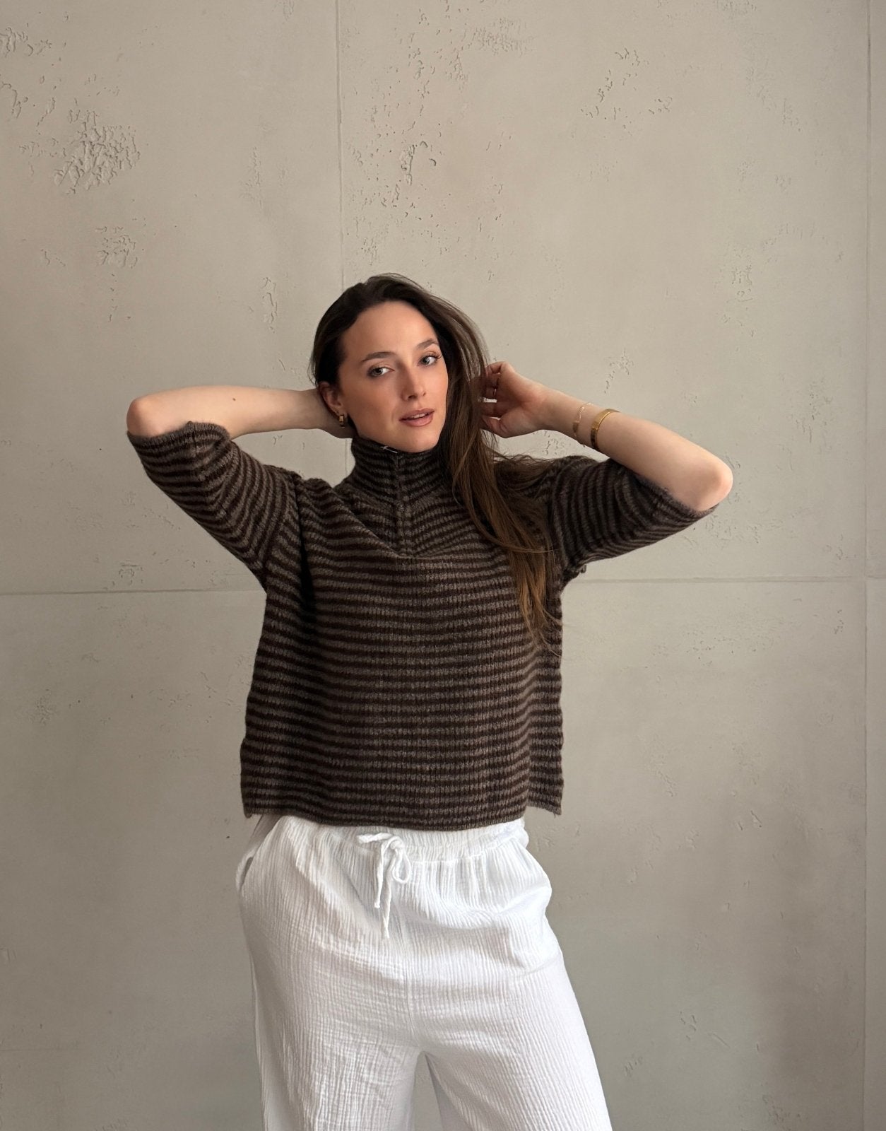 Gestreifter Kurzarm - Pullover mit Quarter - Zip und Kragen - Switch - Fashion