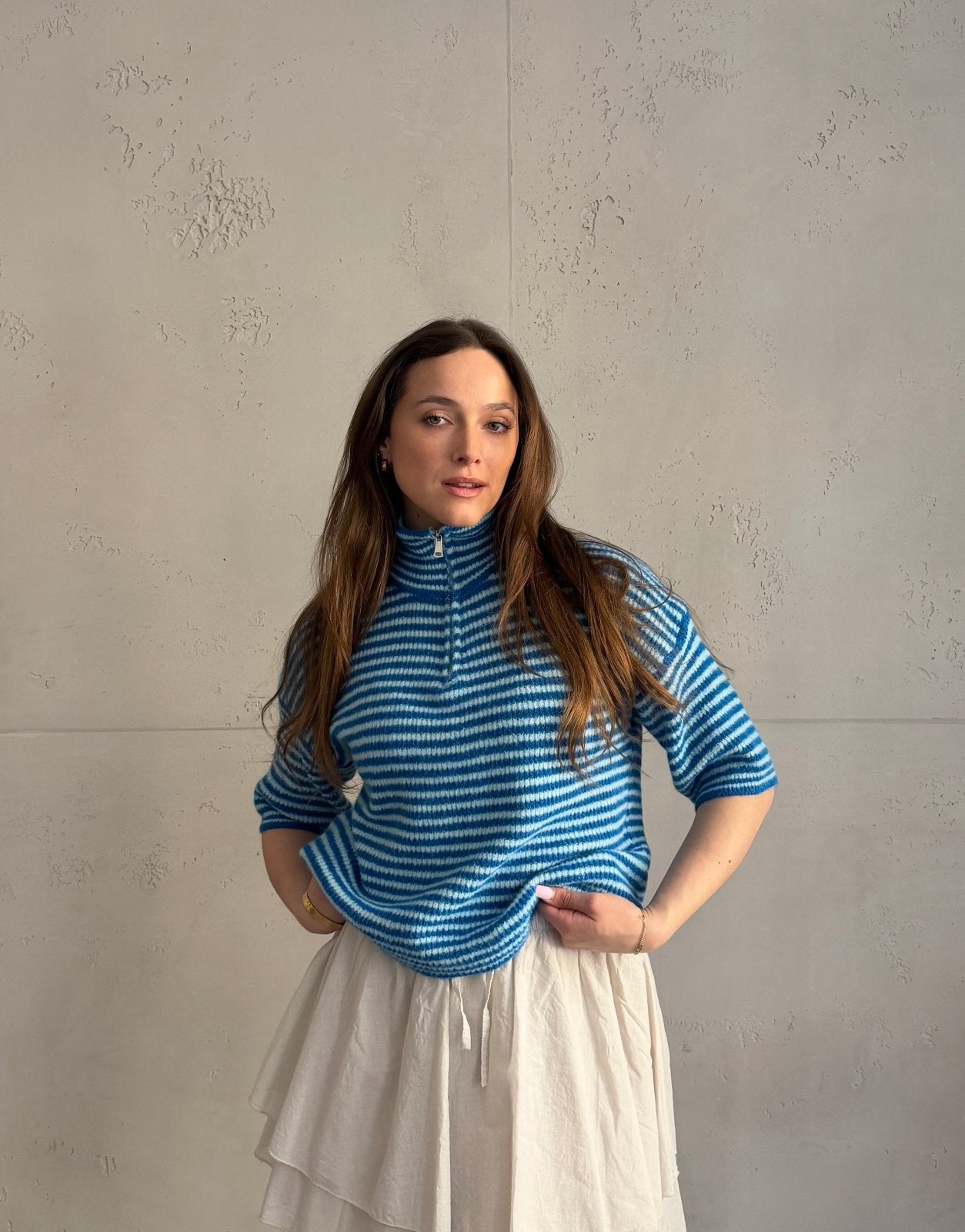 Gestreifter Kurzarm - Pullover mit Quarter - Zip und Kragen - Switch - Fashion