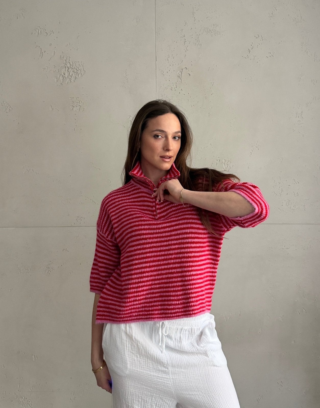 Gestreifter Kurzarm - Pullover mit Quarter - Zip und Kragen - Switch - Fashion