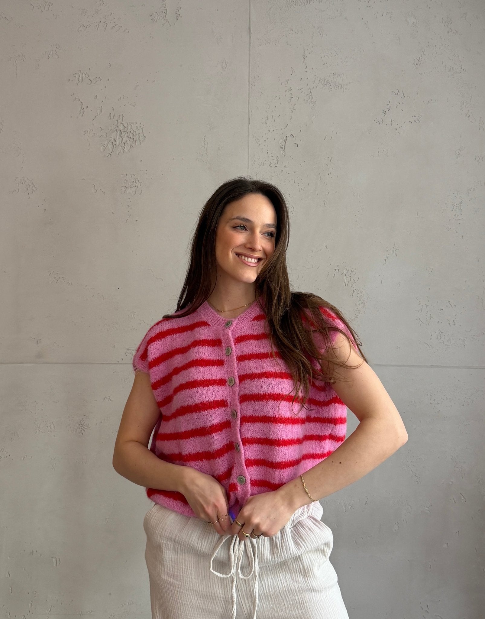 Gestreifter Pullunder mit Knöpfen & Übergeschnittener Schulter - Switch - Fashion