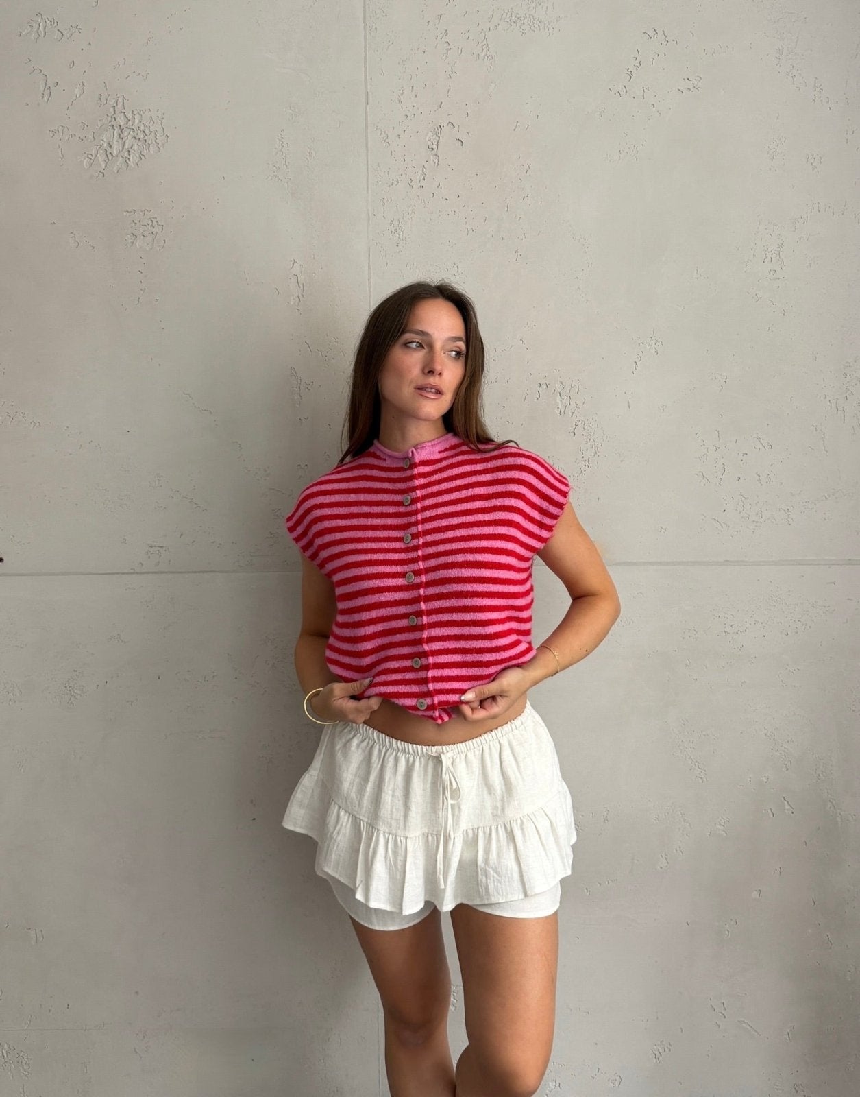 Gestreifter Pullunder mit Knopfleiste - Switch-Fashion