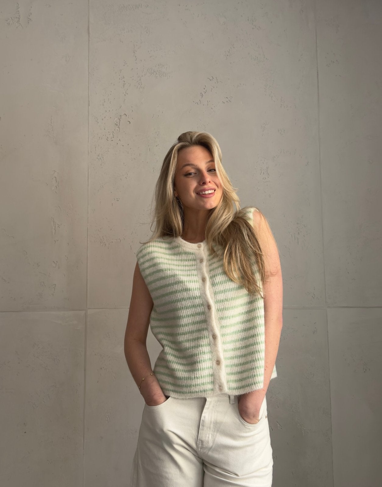 Gestreifter Pullunder mit Knopfleiste - Switch - Fashion