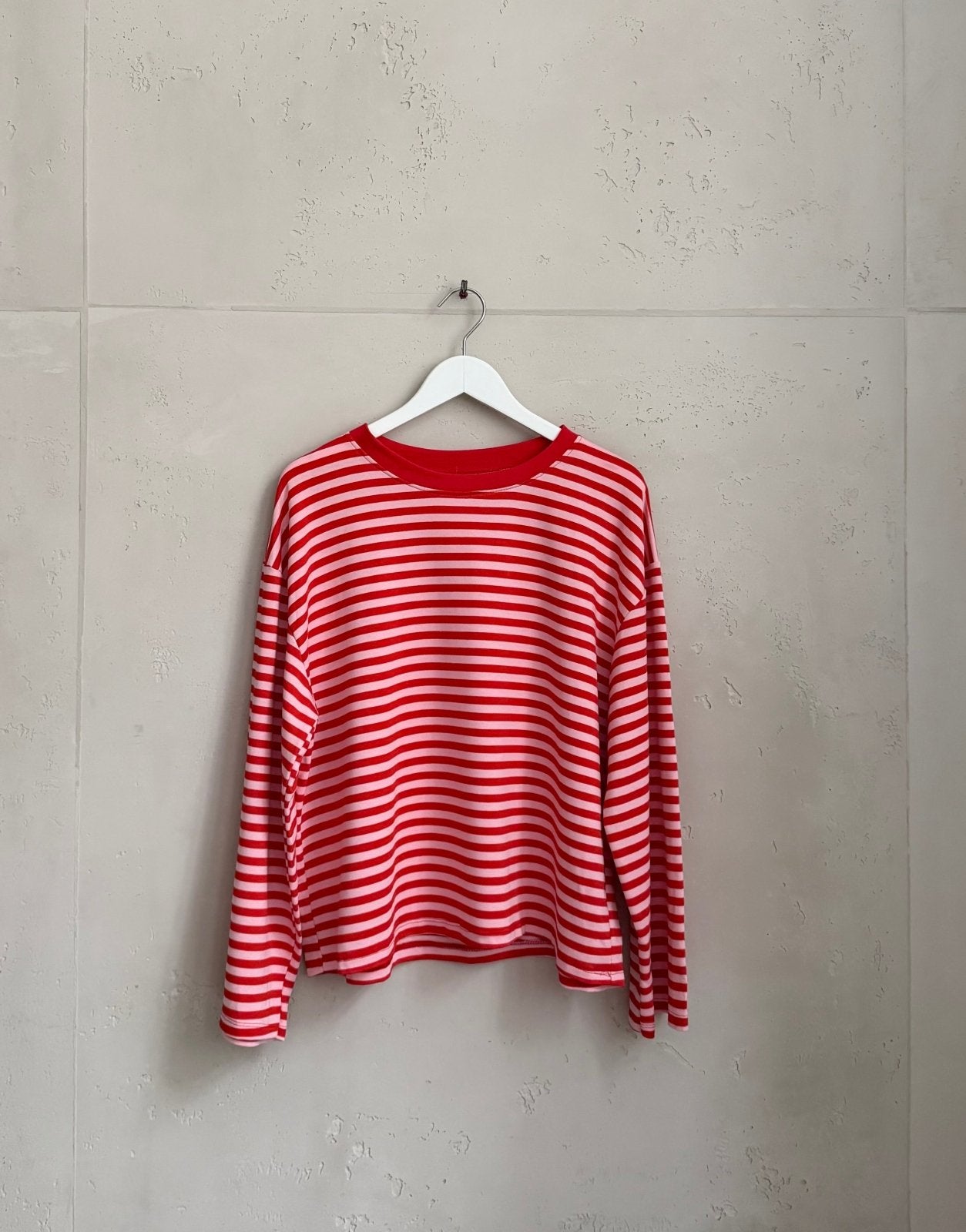 Gestreiftes Basic Longsleeve Shirt mit weitem Arm - Switch - Fashion