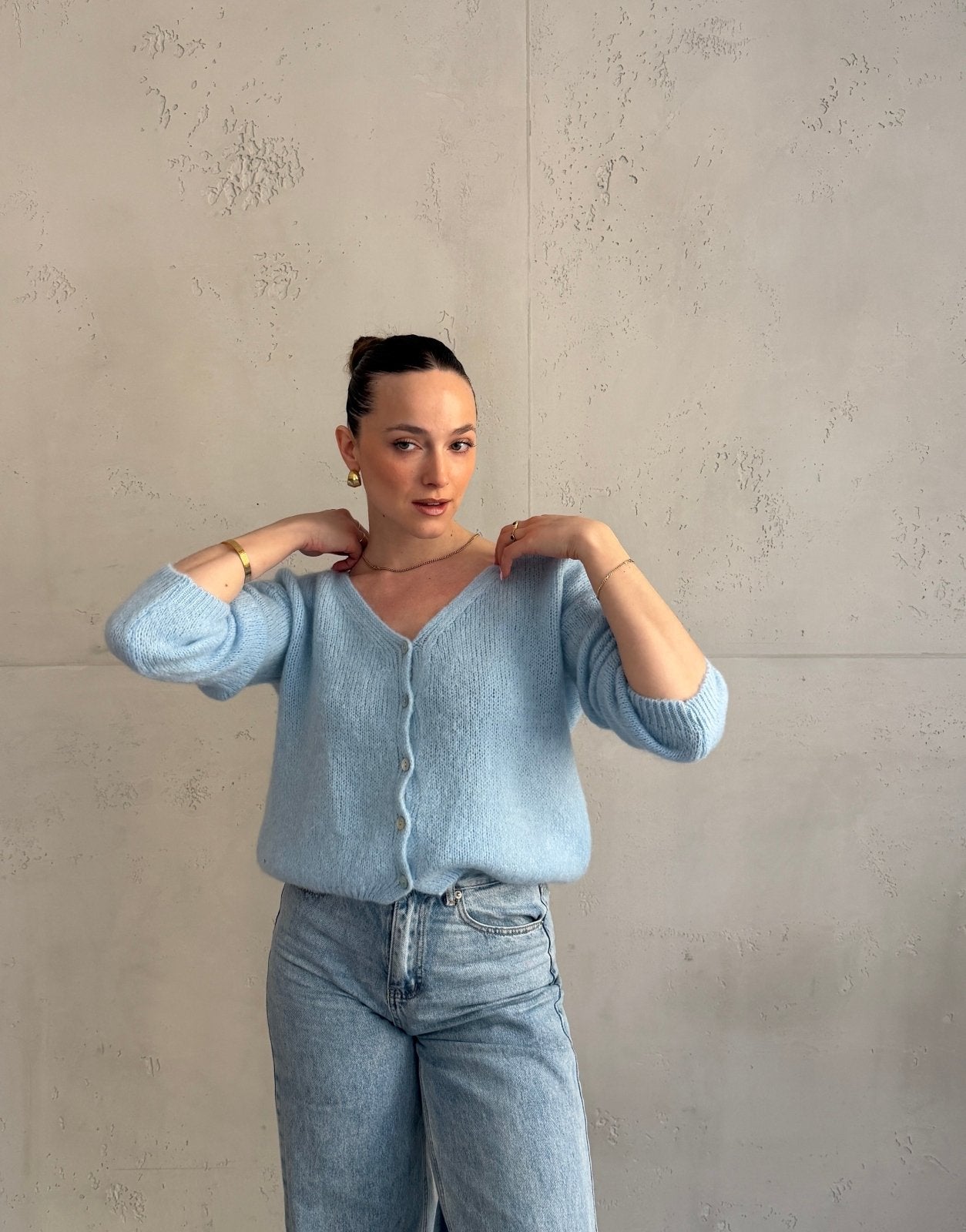 Kurze Mohair Strickjacke mit V - Ausschhnitt - Switch - Fashion