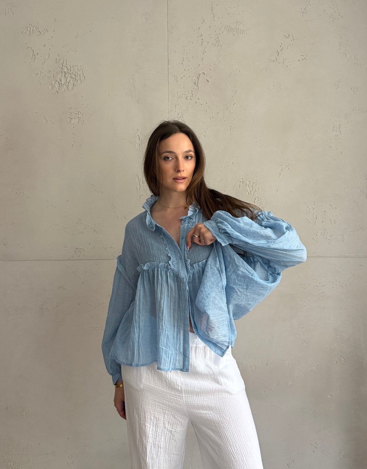 Leichte Baumwoll - Bluse mit Boho - Details - Switch - Fashion