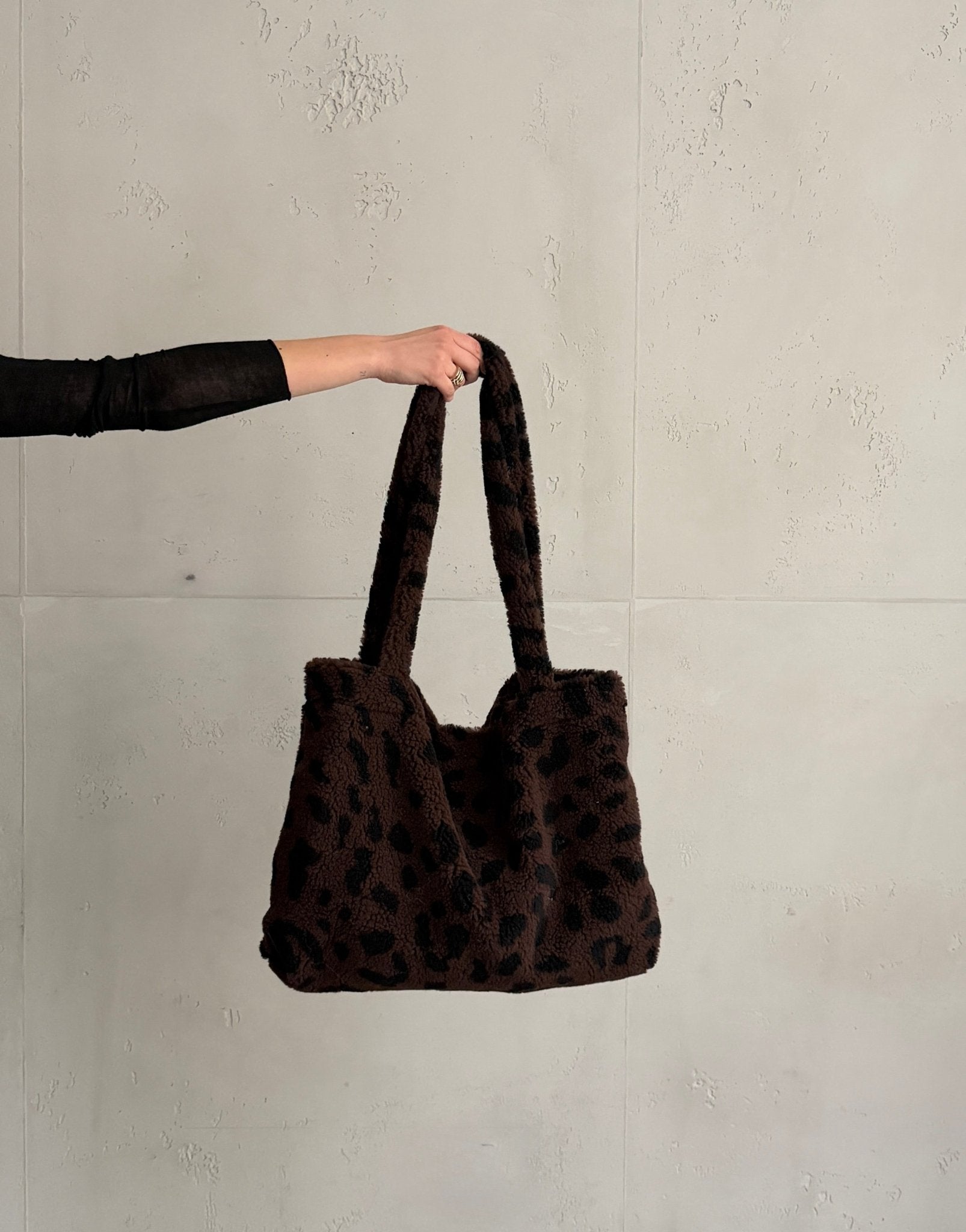 Leo Teddy Shopper - Switch - Fashion