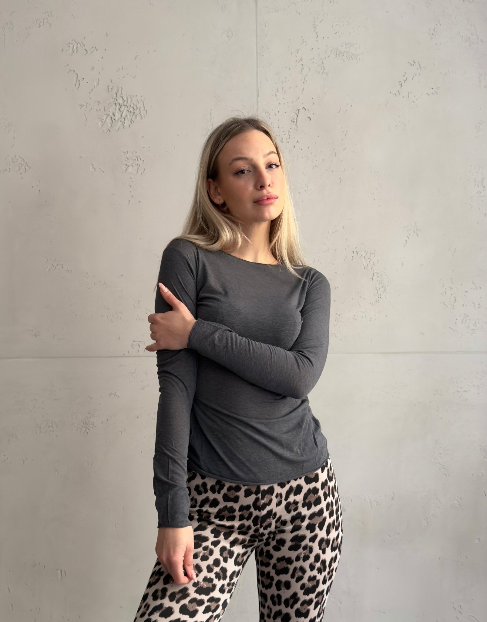 Luxury Basic: Longsleeve mit Cashmere - Blend - Switch - Fashion