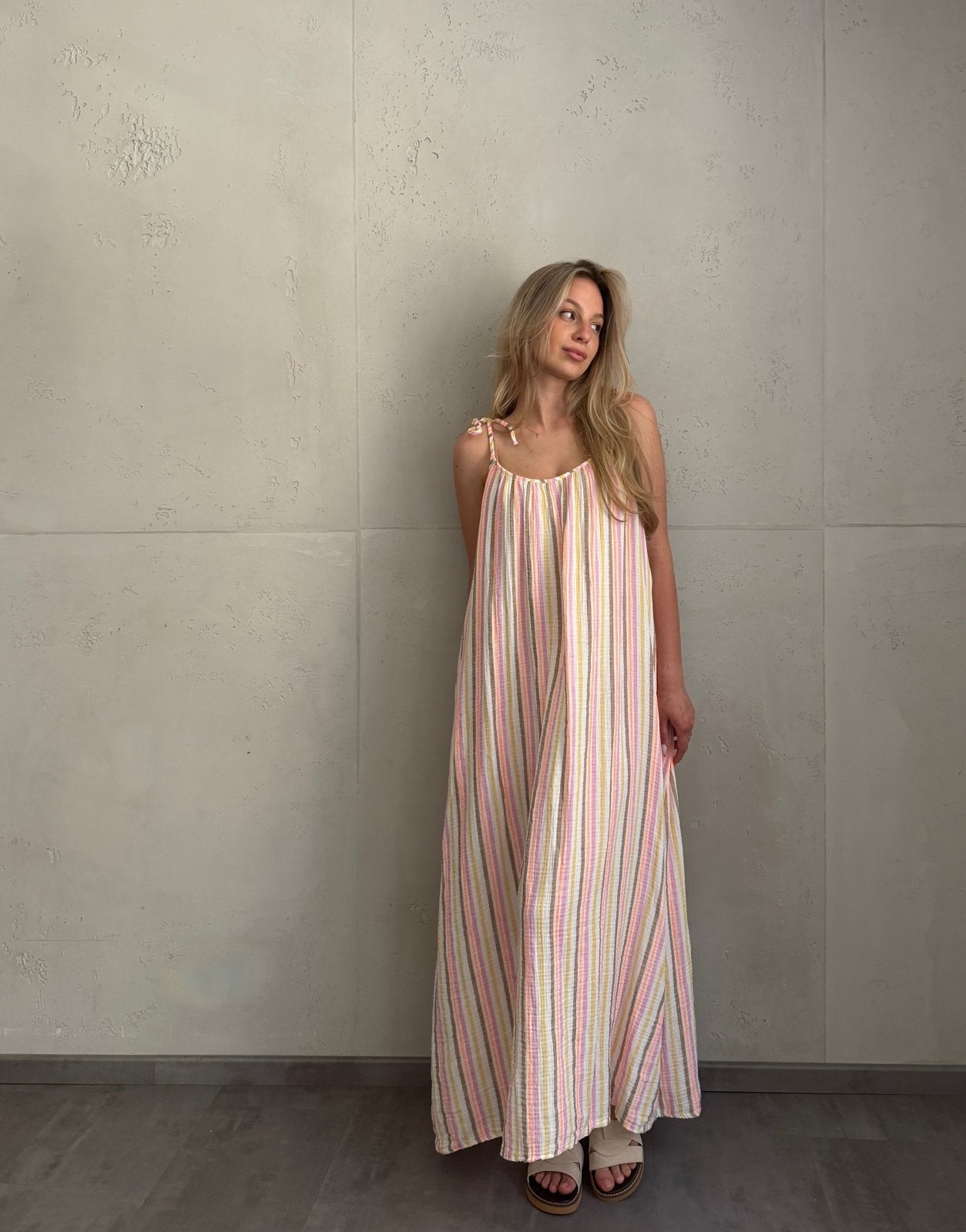 Musselin Maxikleid mit Pastellstreifen & Spaghettiträgern – 100% Baumwolle - Switch - Fashion