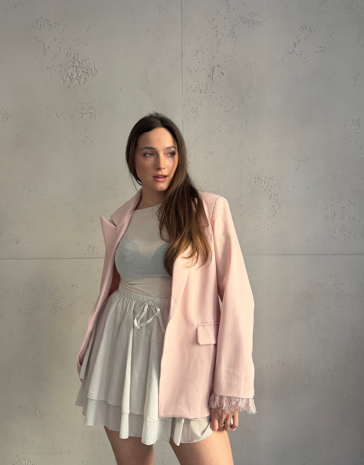 Oversize Blazer mit Spitzeneinsatz am Ärmel - Switch - Fashion