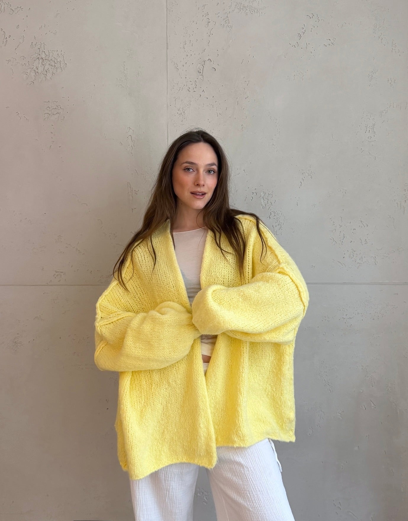 Oversize Strickjacke mit Außennaht - Switch - Fashion
