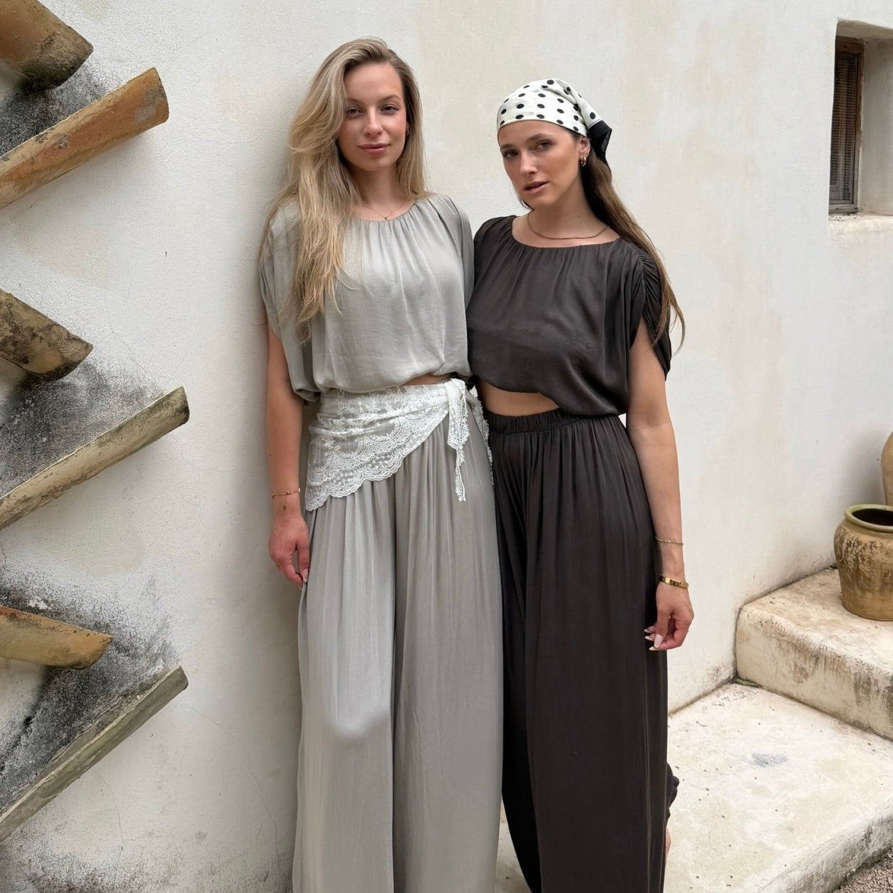 Silky Set – Oversize Shirt & Wide Leg Pants aus Viskose - Switch-Fashion