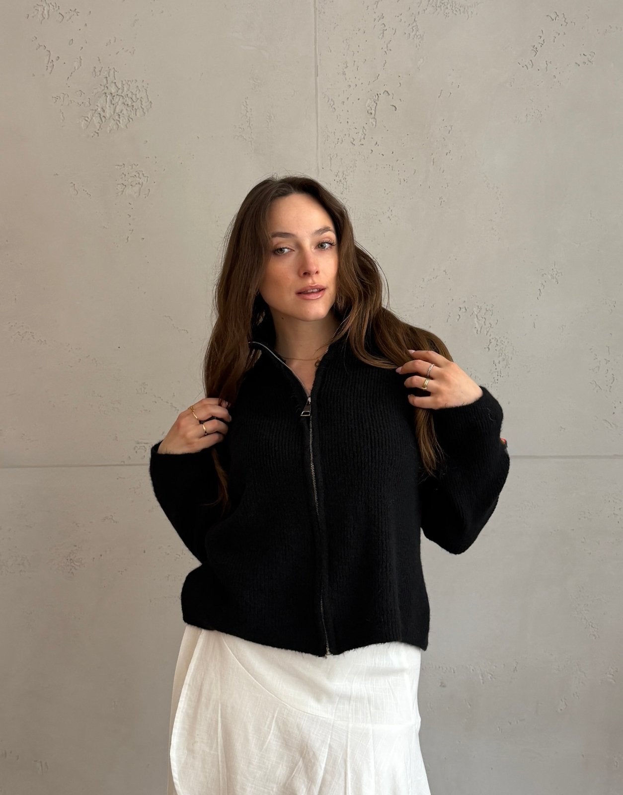 Strickjacke "Uni" mit Reißverschluss und Stehkragen - Switch - Fashion