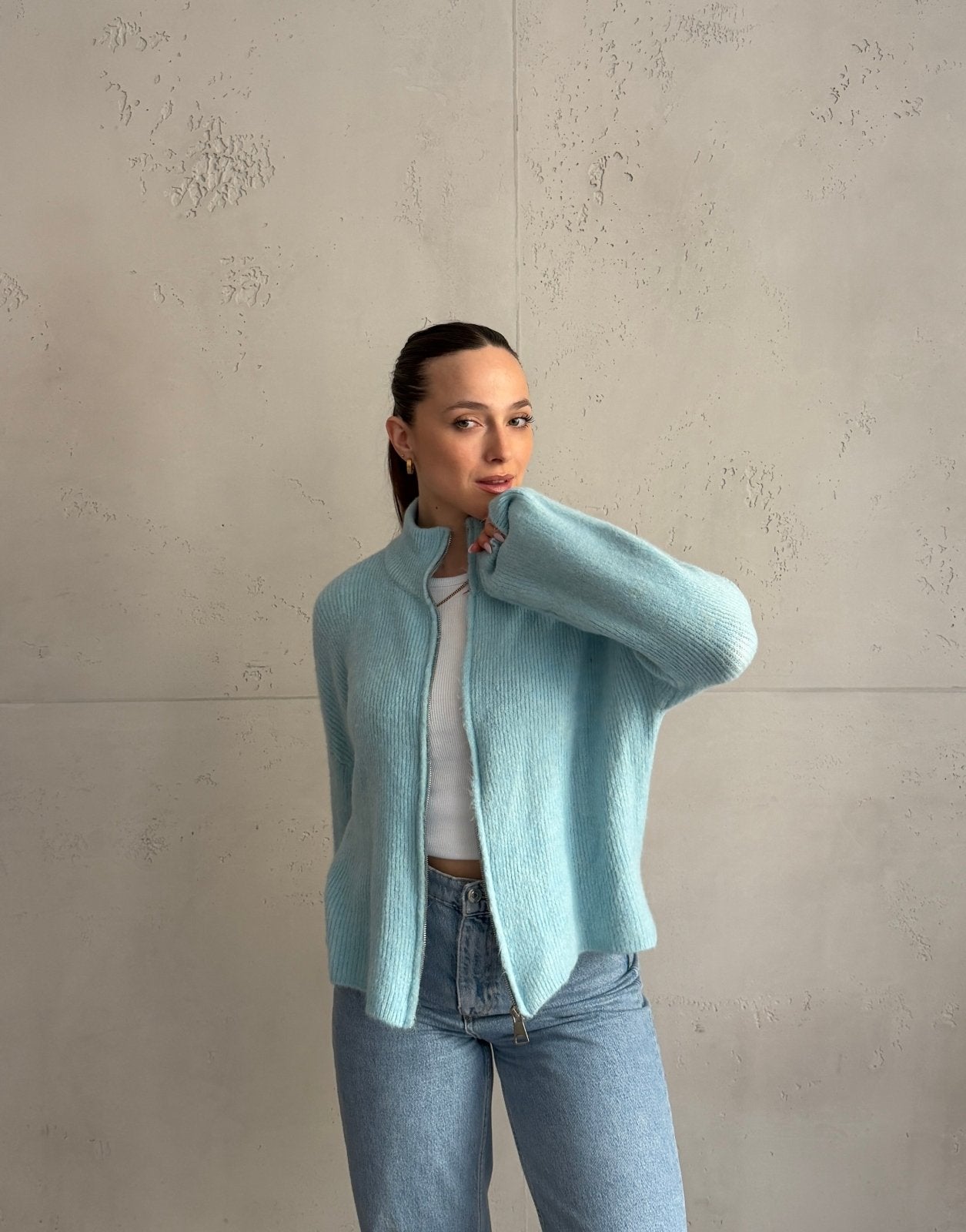 Strickjacke "Uni" mit Reißverschluss und Stehkragen - Switch - Fashion