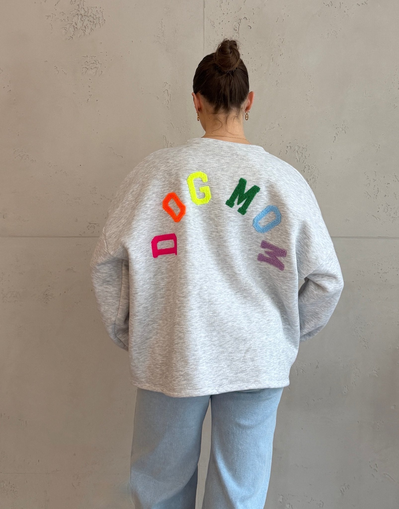 Sweatshirt "Dog Mom" mit Rückenprint - Switch - Fashion