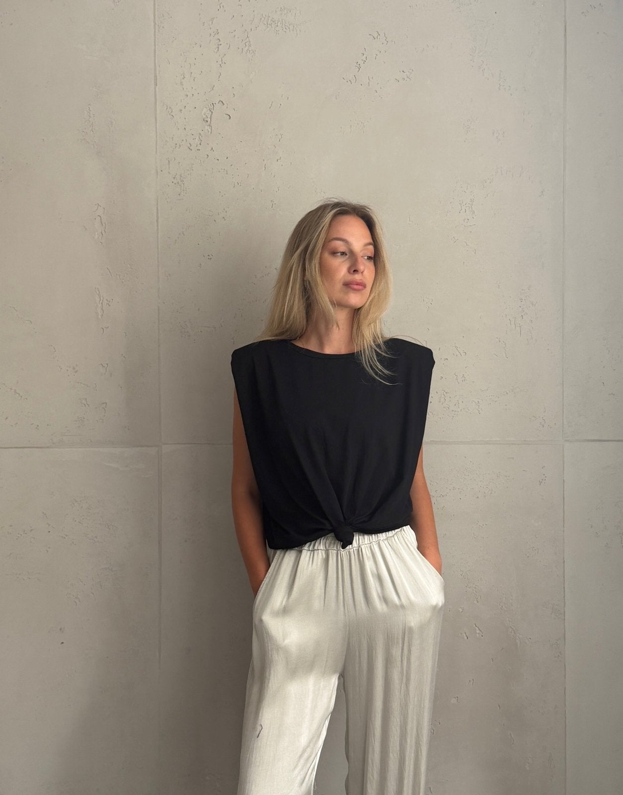 Top mit Schulterpolstern in Uni - Switch-Fashion
