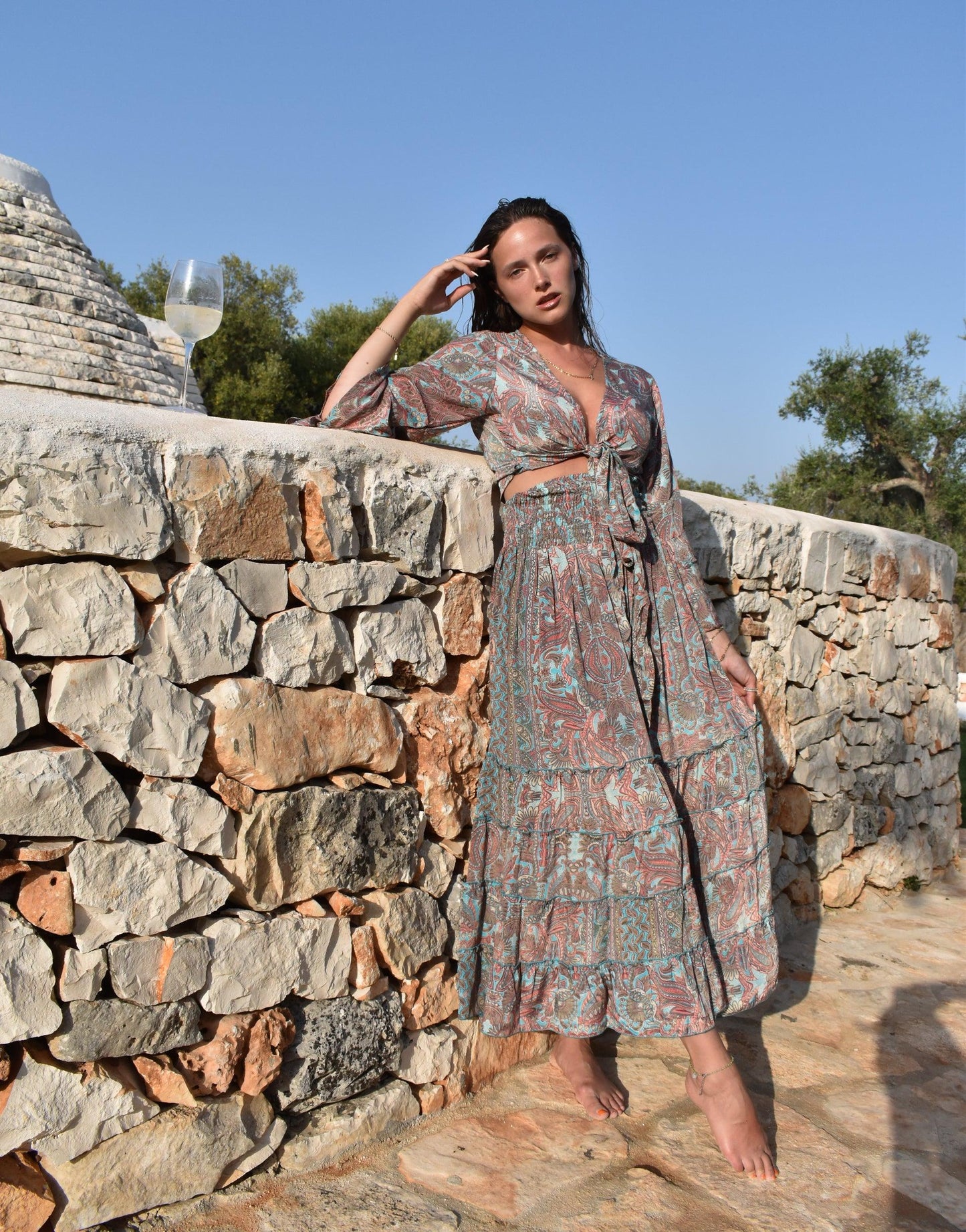 Set bestehend aus cropped Oberteil zum Binden und Rock mit Paisleymuster - Switch-Fashion