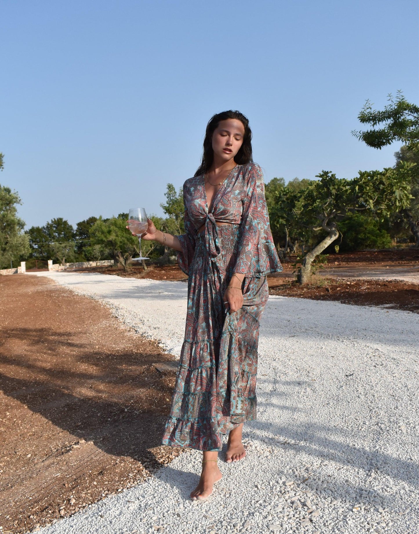 Set bestehend aus cropped Oberteil zum Binden und Rock mit Paisleymuster - Switch-Fashion