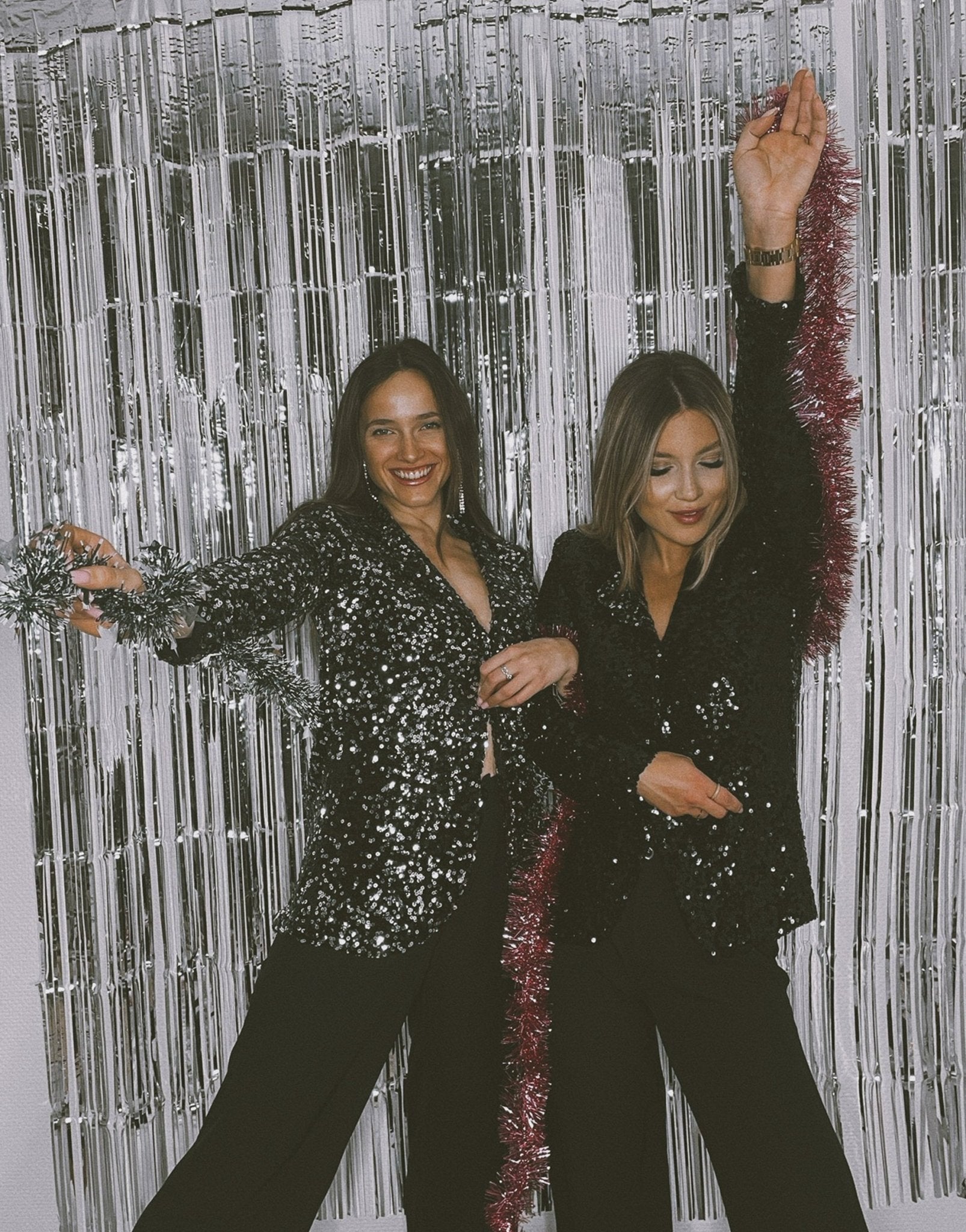 THE PARTY COLLECTION