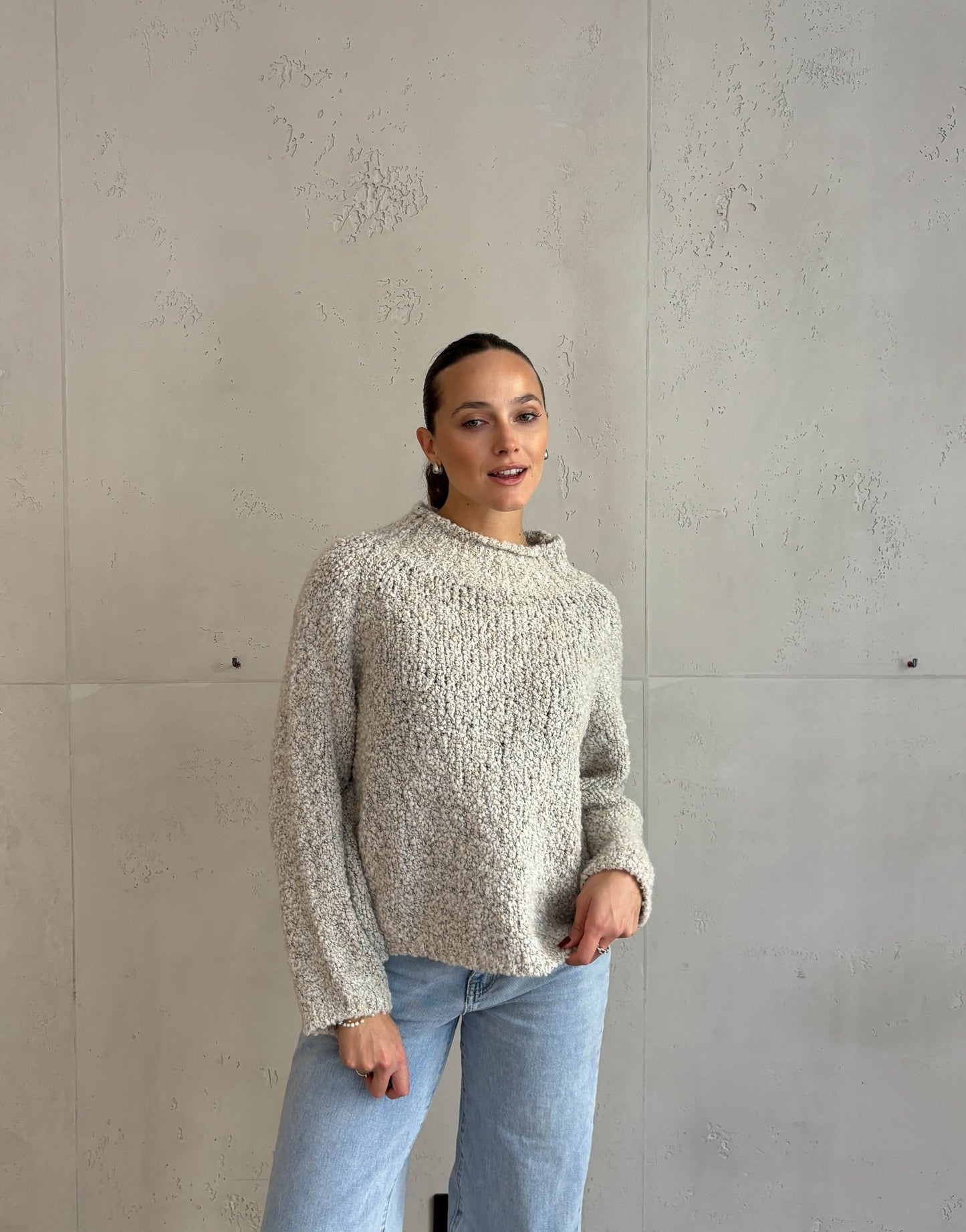 Boucle Pullover mit Stehkragen