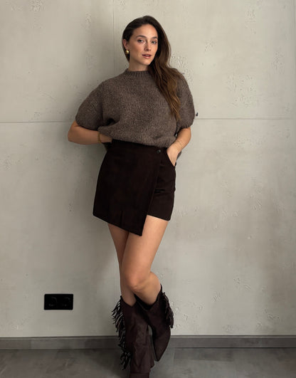 Cord-Skort mit Knopf & angedeutetem Schlitz