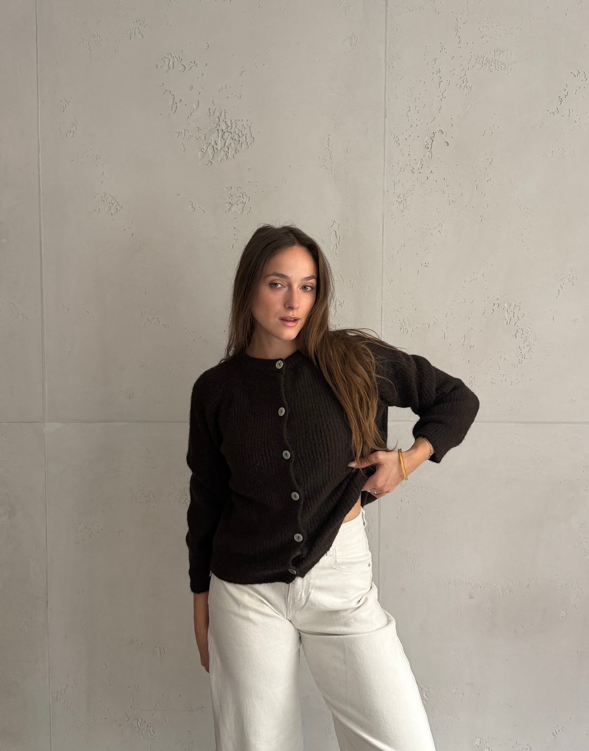 Gerippte Strickjacke mit Knopfleiste